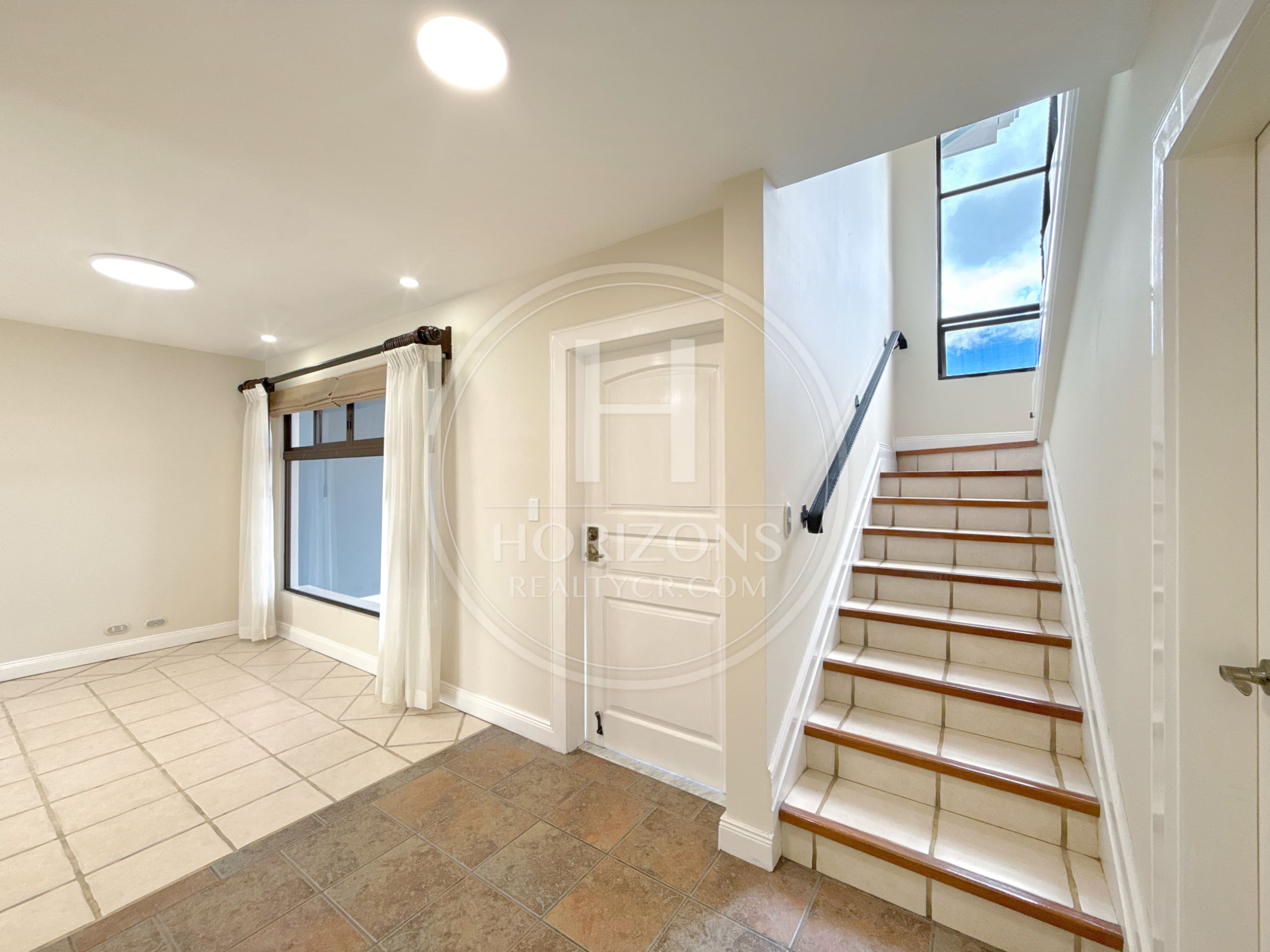 Se Vende Casa en Condominio Dafnis en Sabanilla 3 Habitaciones y Terraza noj1263dm