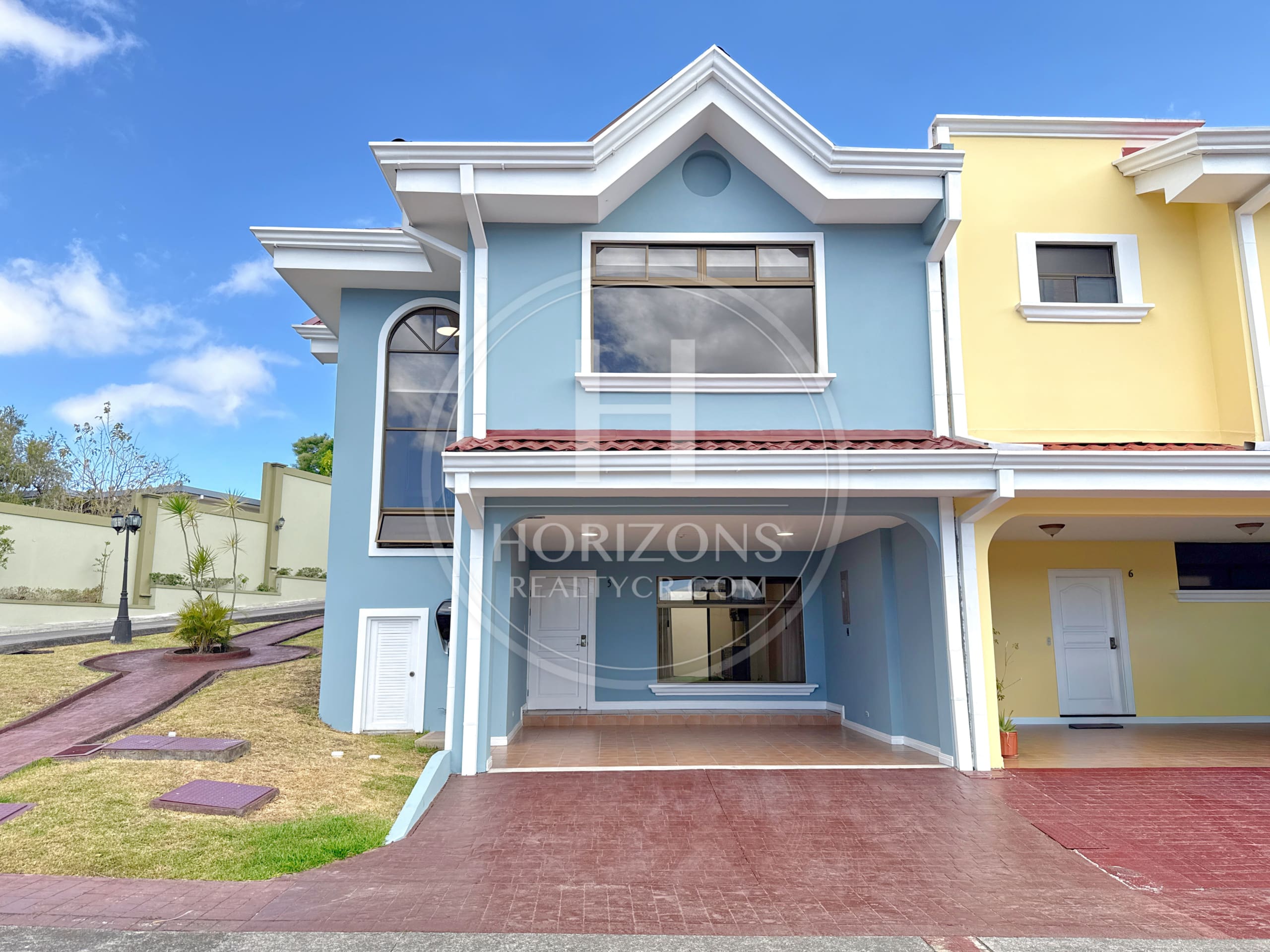 Se Vende Casa en Condominio Dafnis en Sabanilla 3 Habitaciones y Terraza noj1263dm