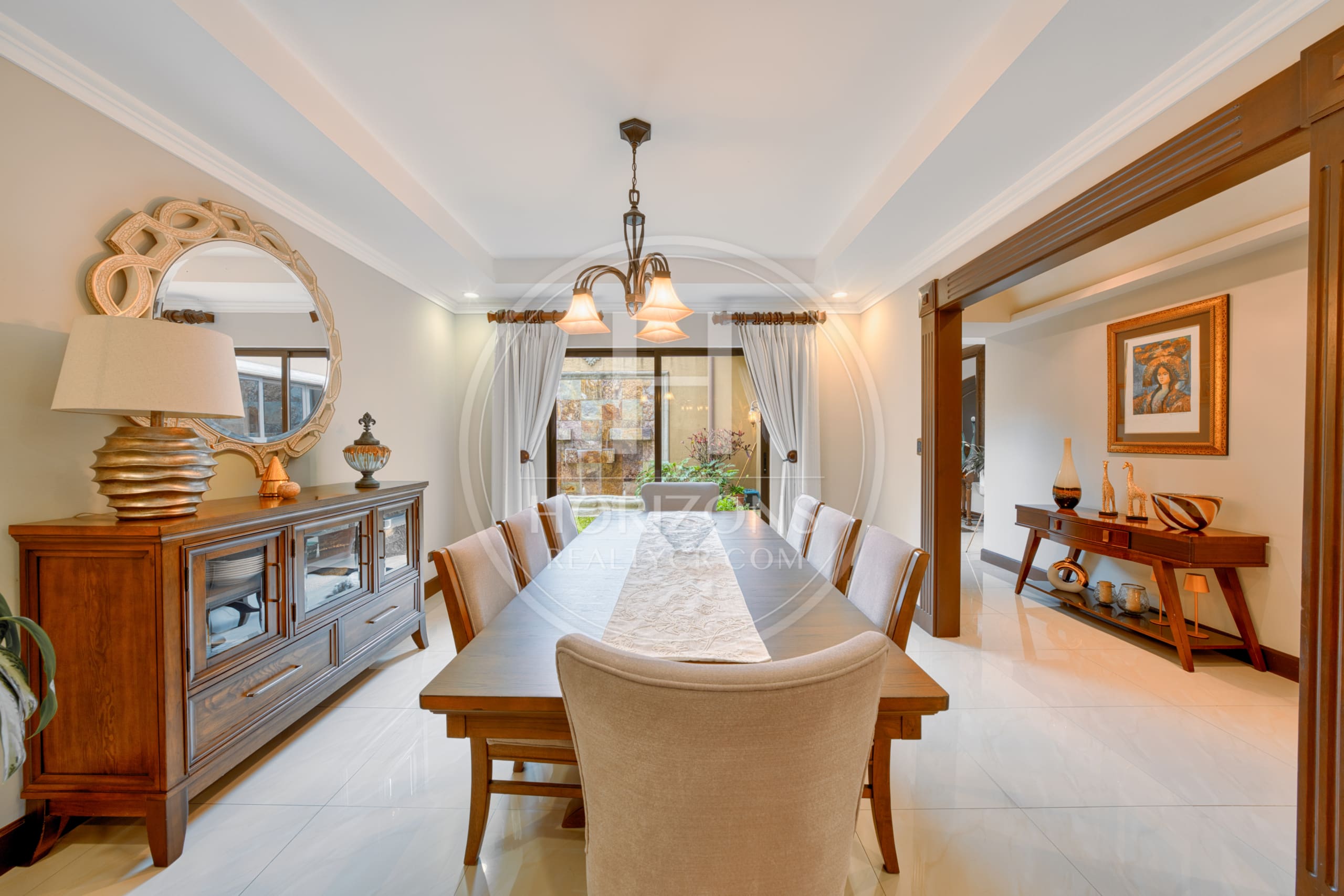 Casa de Lujo en Venta en Residencial Altamonte en Curridabat 4 Habitaciones y Terraza noj1262sb