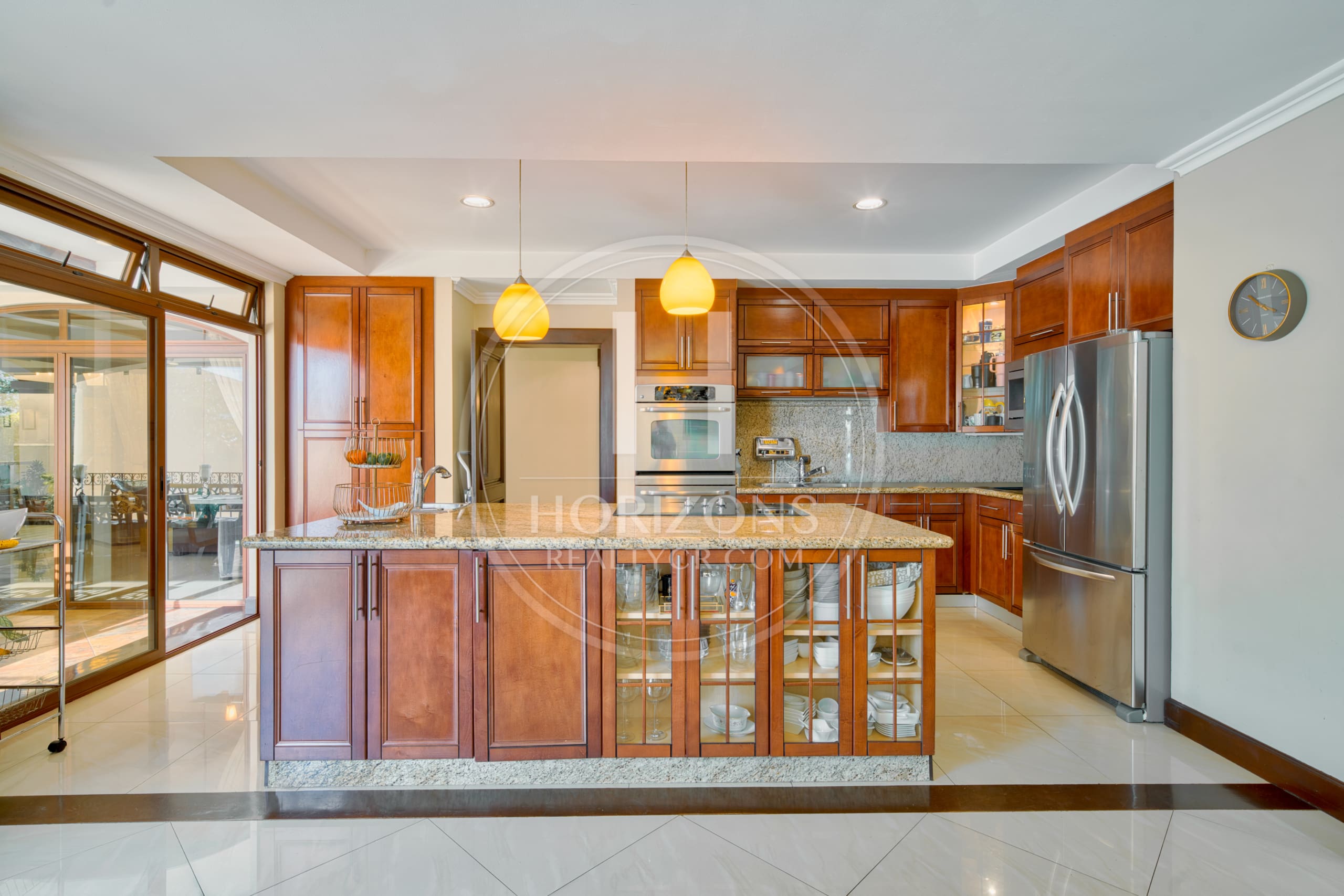 Casa de Lujo en Venta en Residencial Altamonte en Curridabat 4 Habitaciones y Terraza noj1262sb