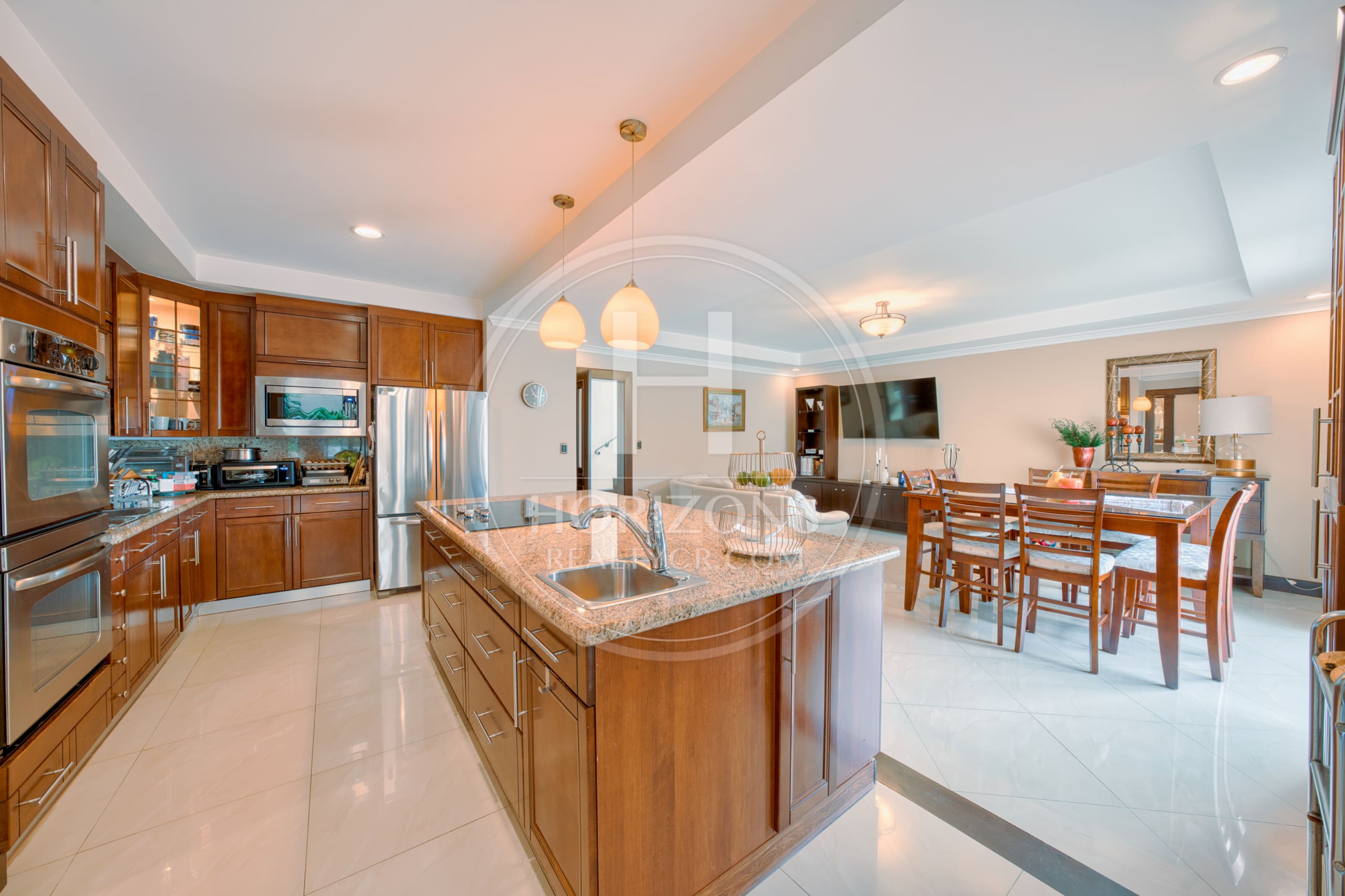 Casa de Lujo en Venta en Residencial Altamonte en Curridabat 4 Habitaciones y Terraza noj1262sb