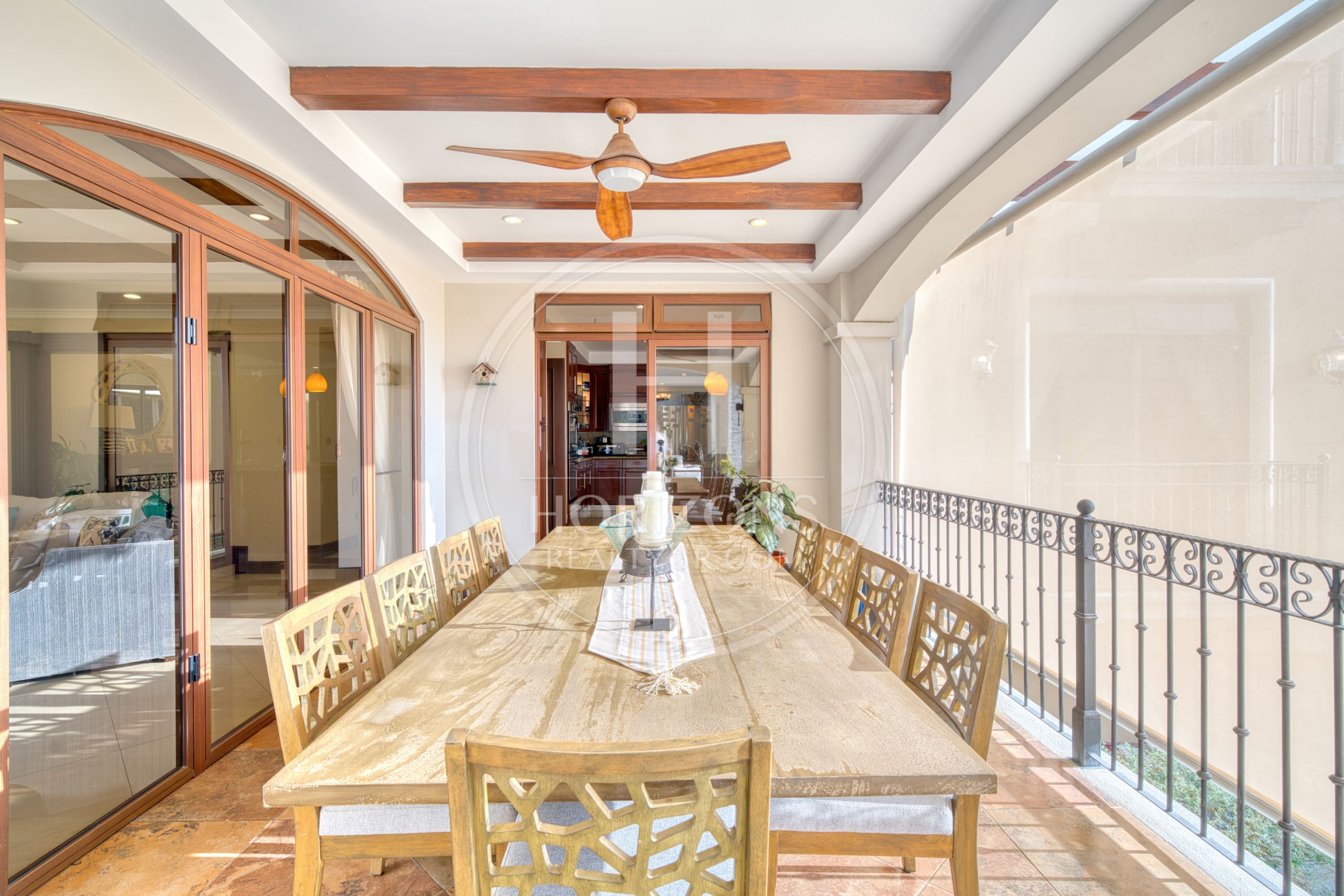 Casa de Lujo en Venta en Residencial Altamonte en Curridabat 4 Habitaciones y Terraza noj1262sb