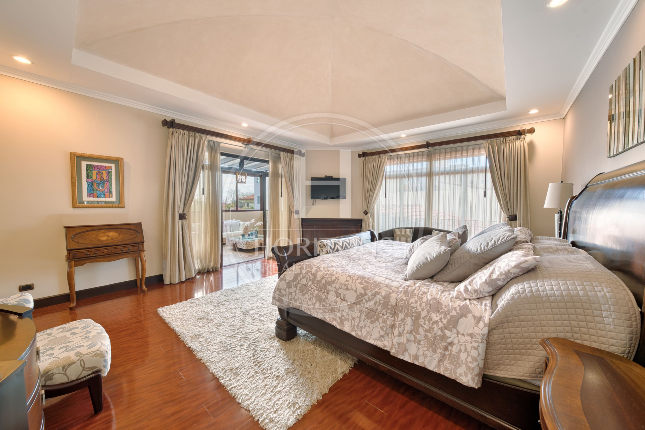 Casa de Lujo en Venta en Residencial Altamonte en Curridabat 4 Habitaciones y Terraza noj1262sb