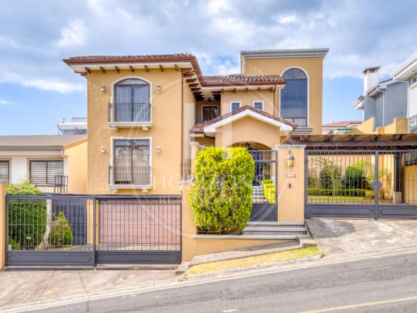 Casa De Lujo En Venta En Residencial Altamonte En Curridabat 4 Habitaciones Y Terraza Noj1262Sb