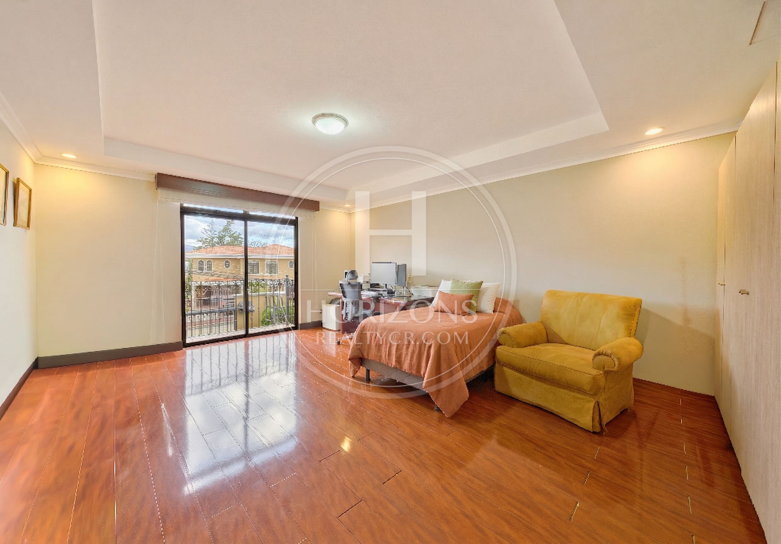 Casa de Lujo en Venta en Residencial Altamonte en Curridabat 4 Habitaciones y Terraza noj1262sb