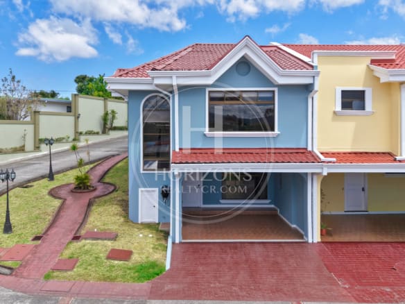 Se Vende Casa En Condominio Dafnis En Sabanilla 3 Habitaciones Y Terraza Noj1263Dm