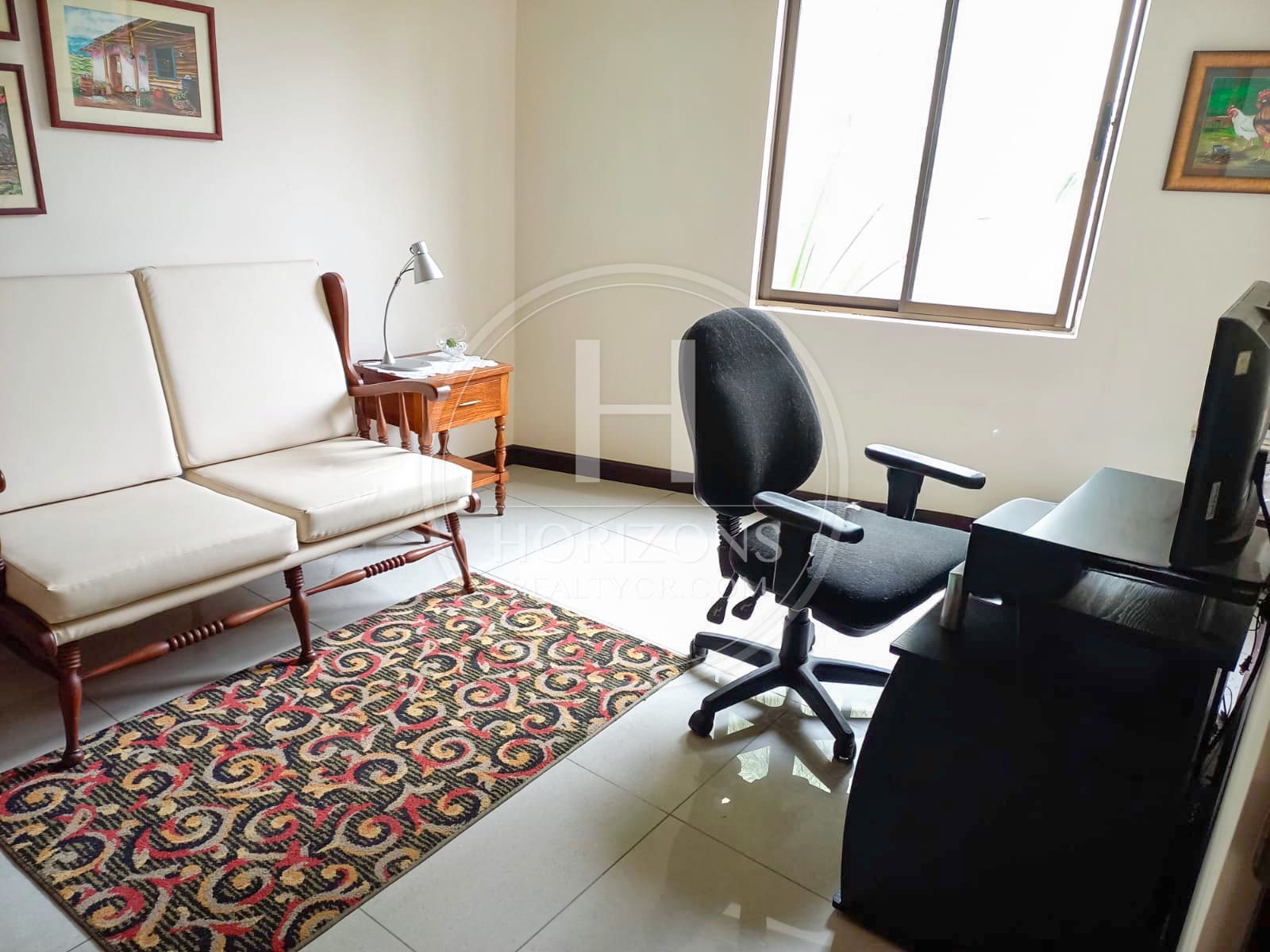 Se Vende Casa Con Jardín en Residencial Altamonte Curridabat 4 Habitaciones noj1270sb