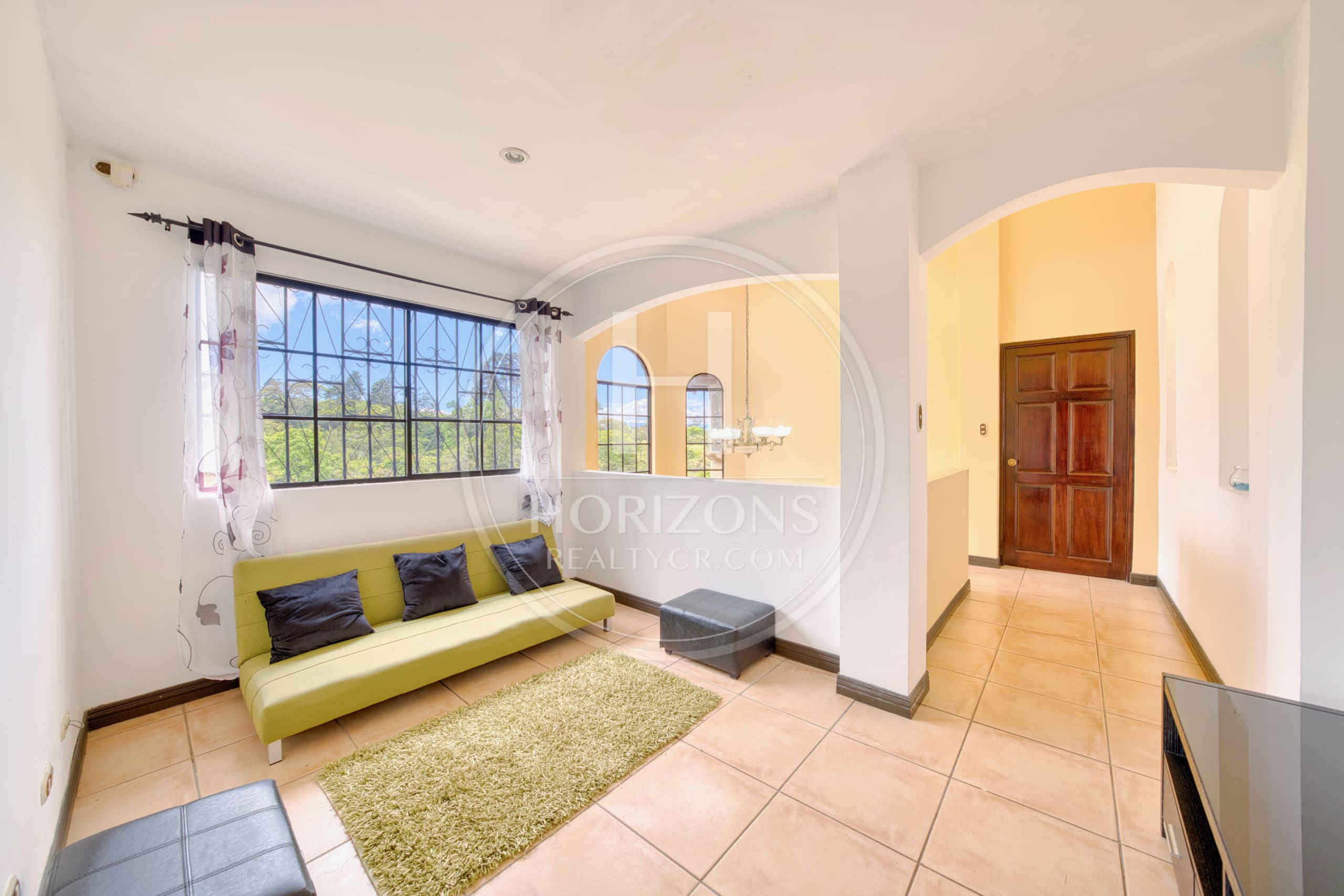 Casa en Venta en Residencial Los Alpes Coronado con Jardín Amplio 697 m² de Terreno y 4 Habitaciones noj1268jb