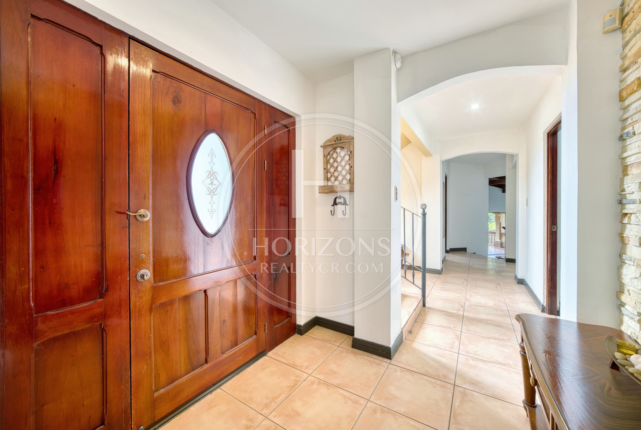 Casa en Venta en Residencial Los Alpes Coronado con Jardín Amplio 697 m² de Terreno y 4 Habitaciones noj1268jb