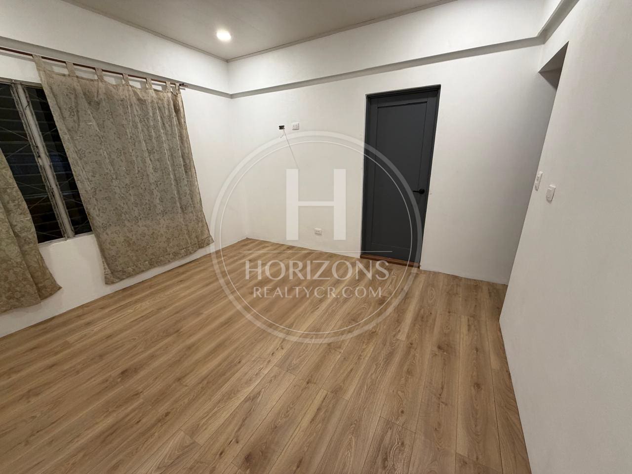 Se Alquila Casa Independiente en San Pedro 2 Habitaciones y Terraza noj1276jb