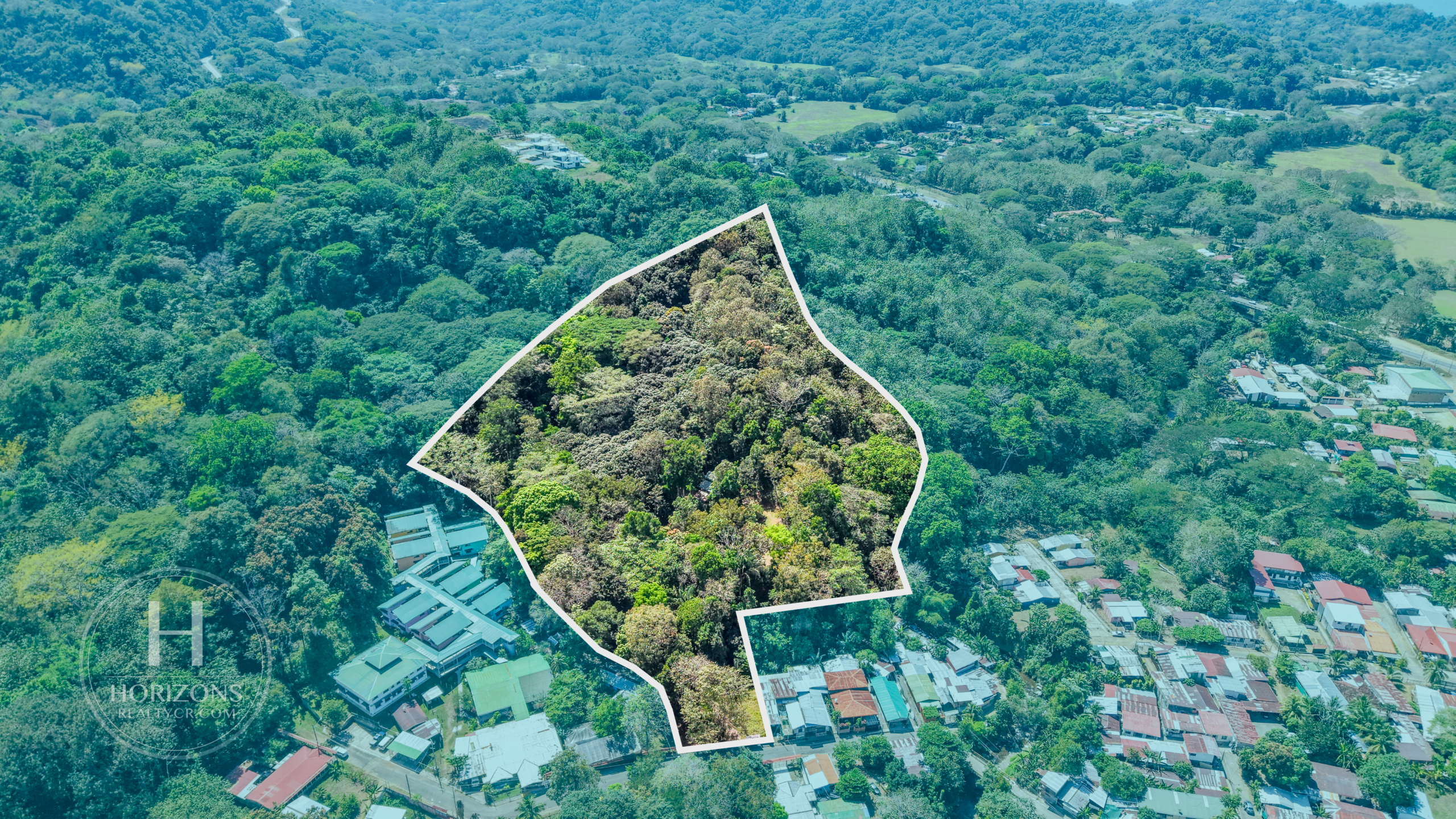 Terreno en Venta en Quebrada Ganado con Uso de Suelo Turístico, Comercial y Residencial 8,619 m² noj1275or