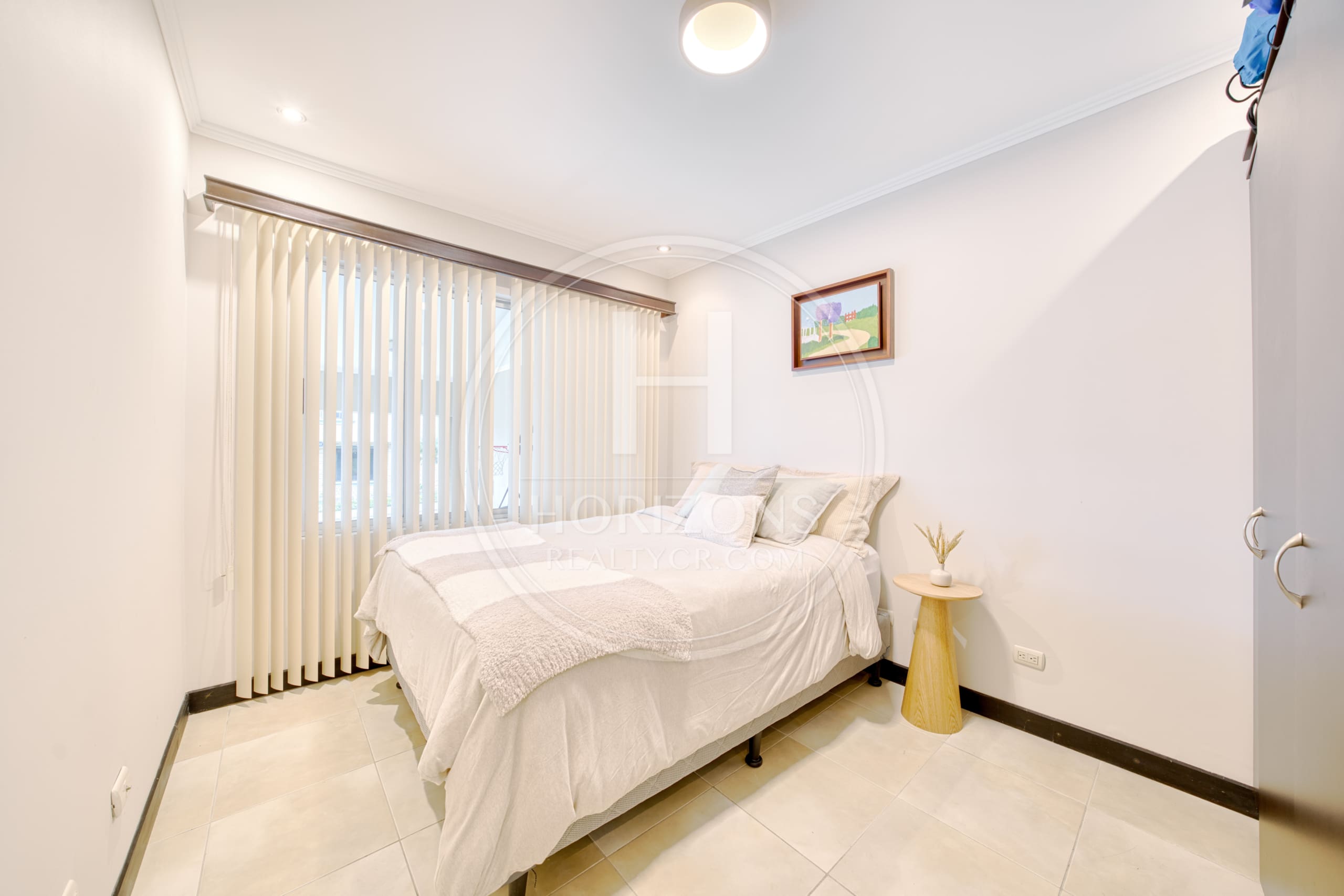 Se Vende Casa en Condominio Lomas de Granadilla Curridabat 4 Habitaciones y Terraza noj1271jb