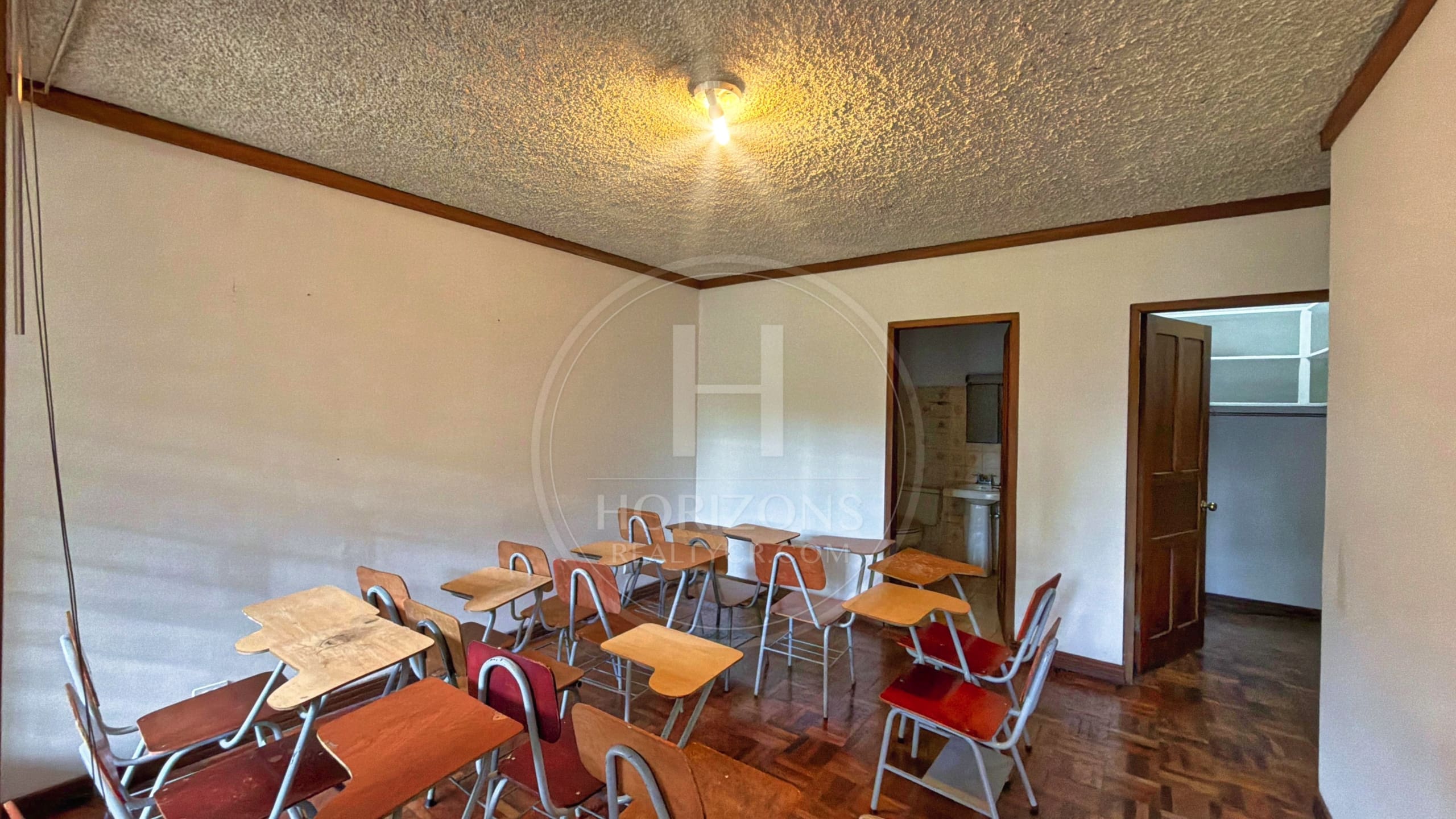 Se Alquile Casa de un nivel con Uso de Suelo Mixto en Barrio Dent Atrás del Mall San Pedro NJA1277JB