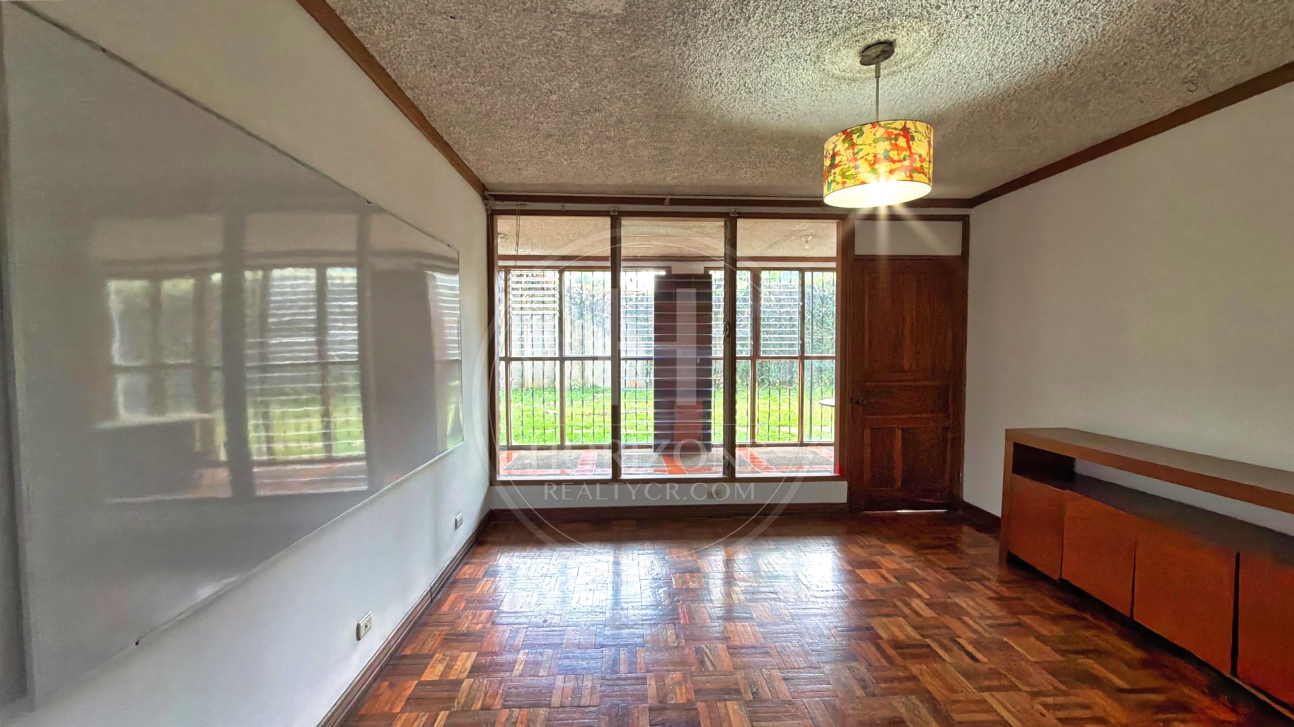 Se Alquile Casa de un nivel con Uso de Suelo Mixto en Barrio Dent Atrás del Mall San Pedro NJA1277JB