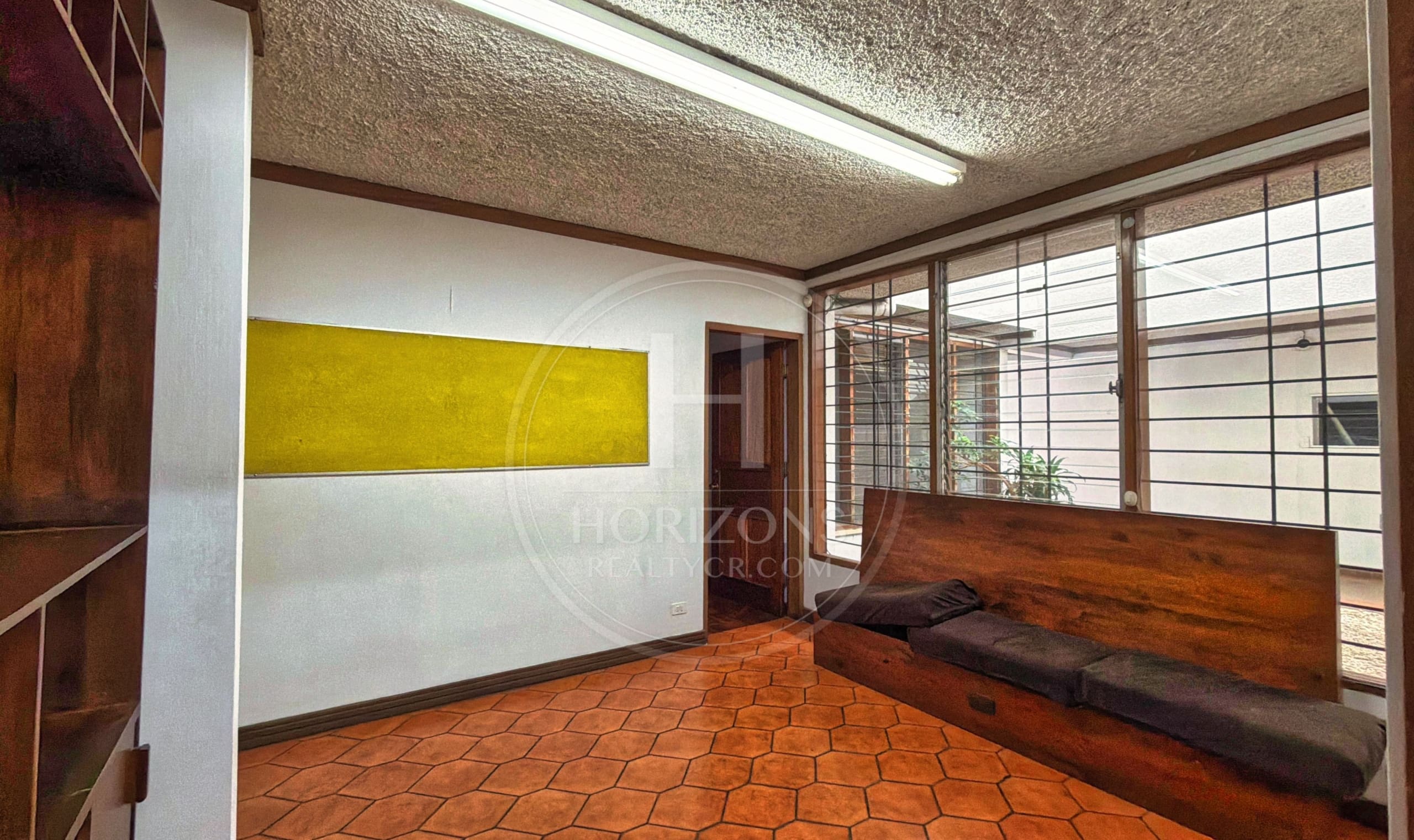 Se Alquile Casa de un nivel con Uso de Suelo Mixto en Barrio Dent Atrás del Mall San Pedro NJA1277JB