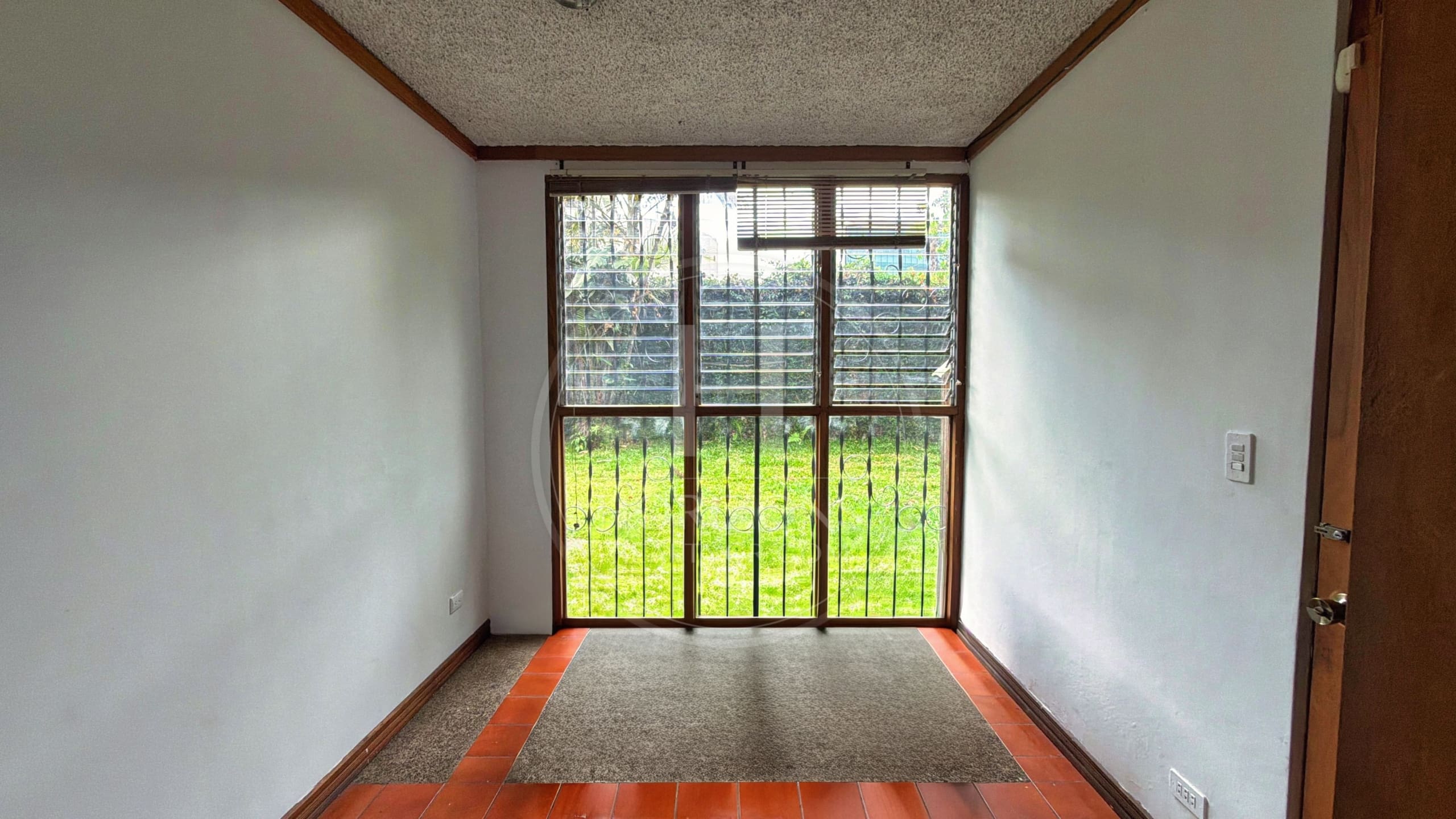 Se Alquile Casa de un nivel con Uso de Suelo Mixto en Barrio Dent Atrás del Mall San Pedro NJA1277JB