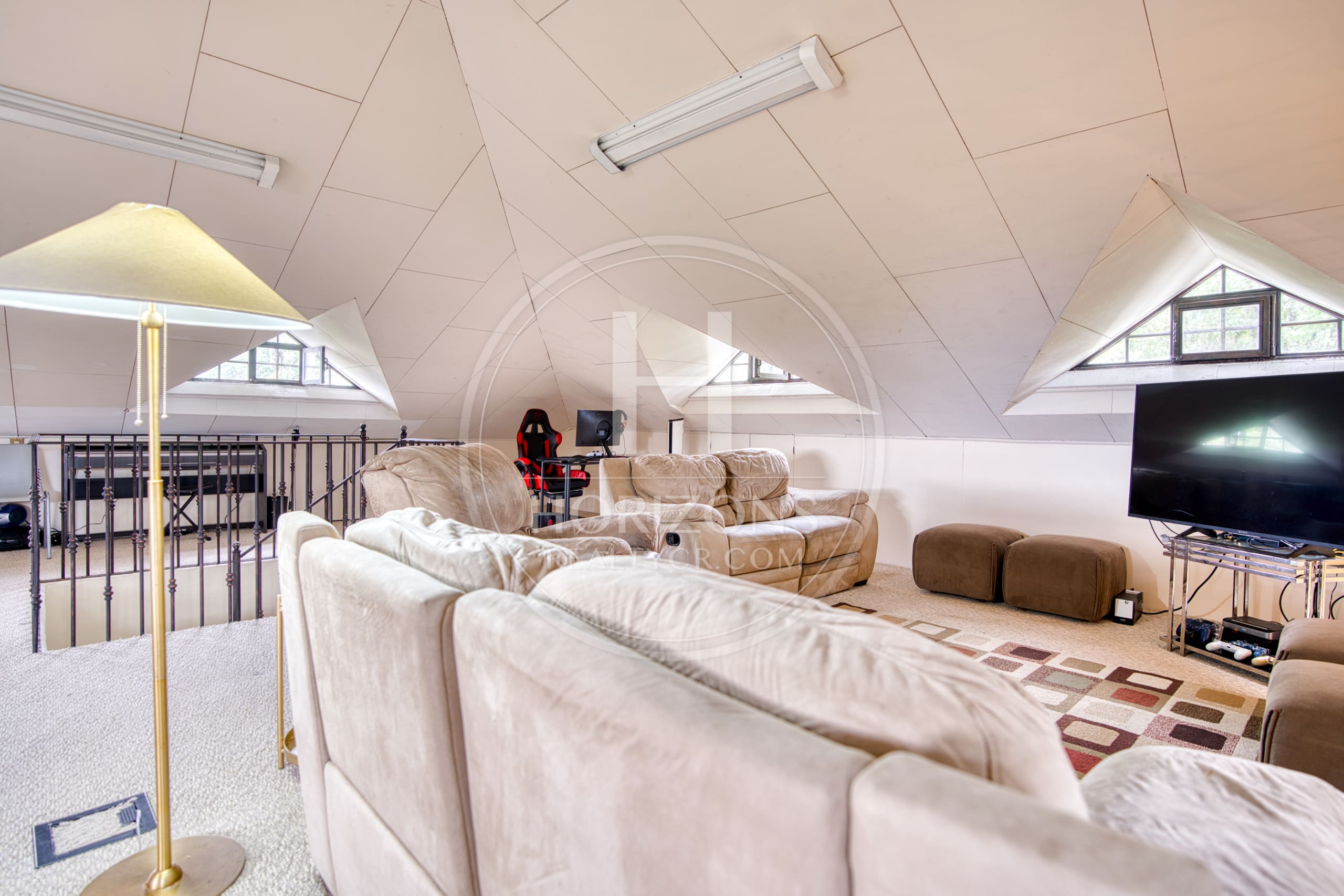 Casa de Lujo en Venta en Mata de Plátano Goicoechea con 9,258 m² de Terreno y Vistas al Valle Central noj1274jp