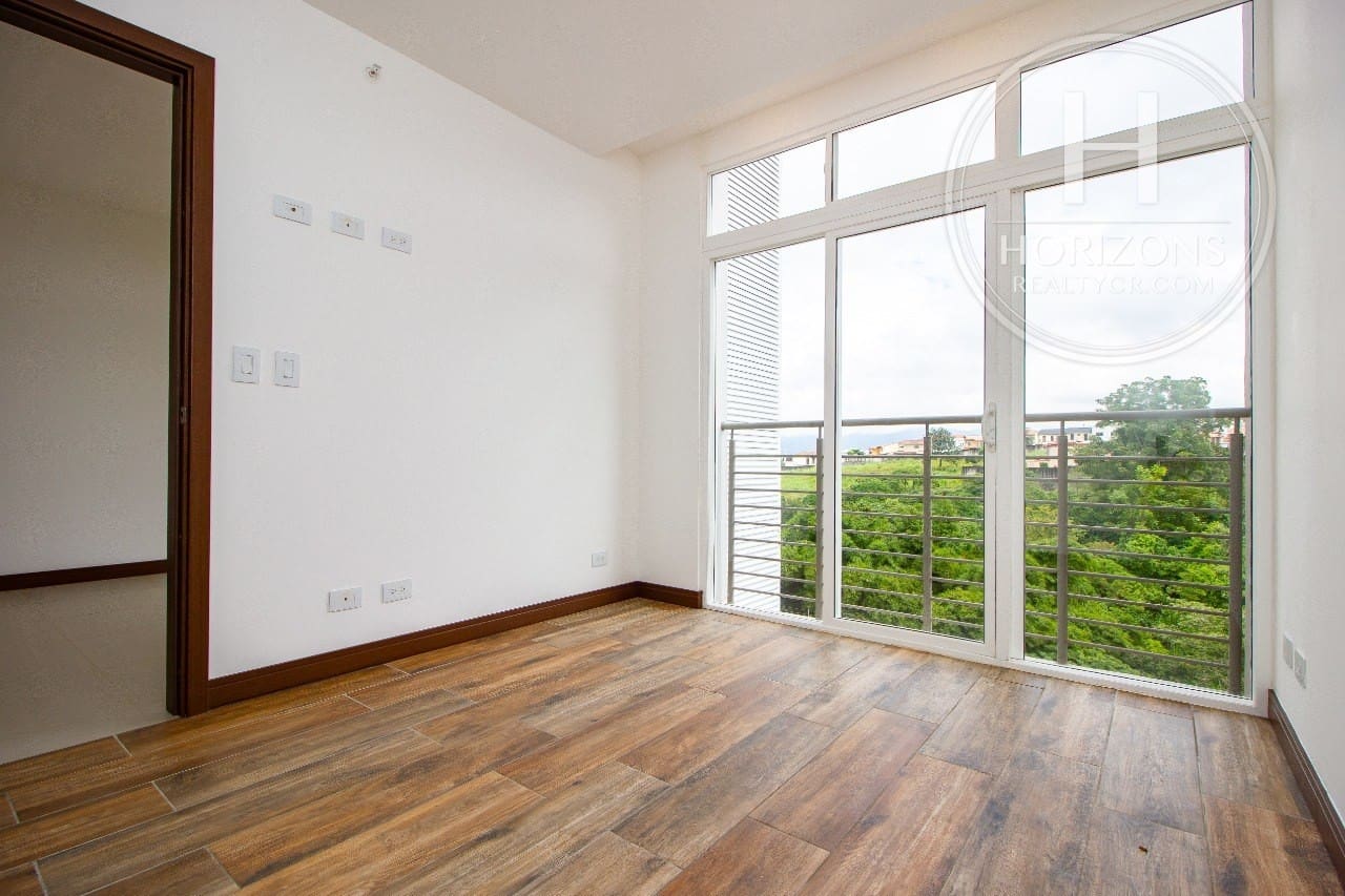 Cocina del apartamento en venta en Vía Natura en Curridabat — Granadilla