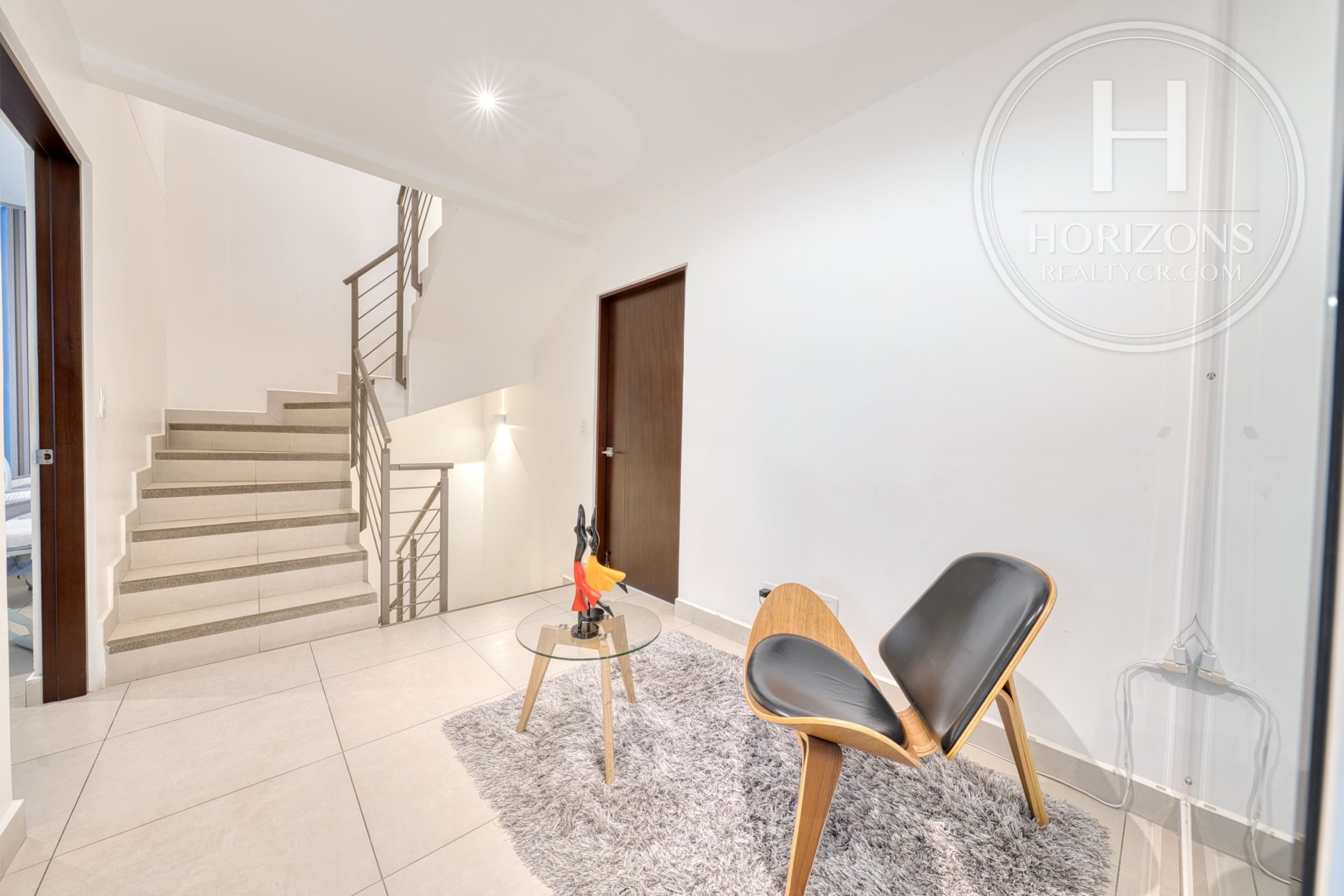 Casa en Venta en Condominio La Estefana en Sabanilla 3 Habitaciones más Mezzanine y Vista a Áreas Verdes nja1408dm