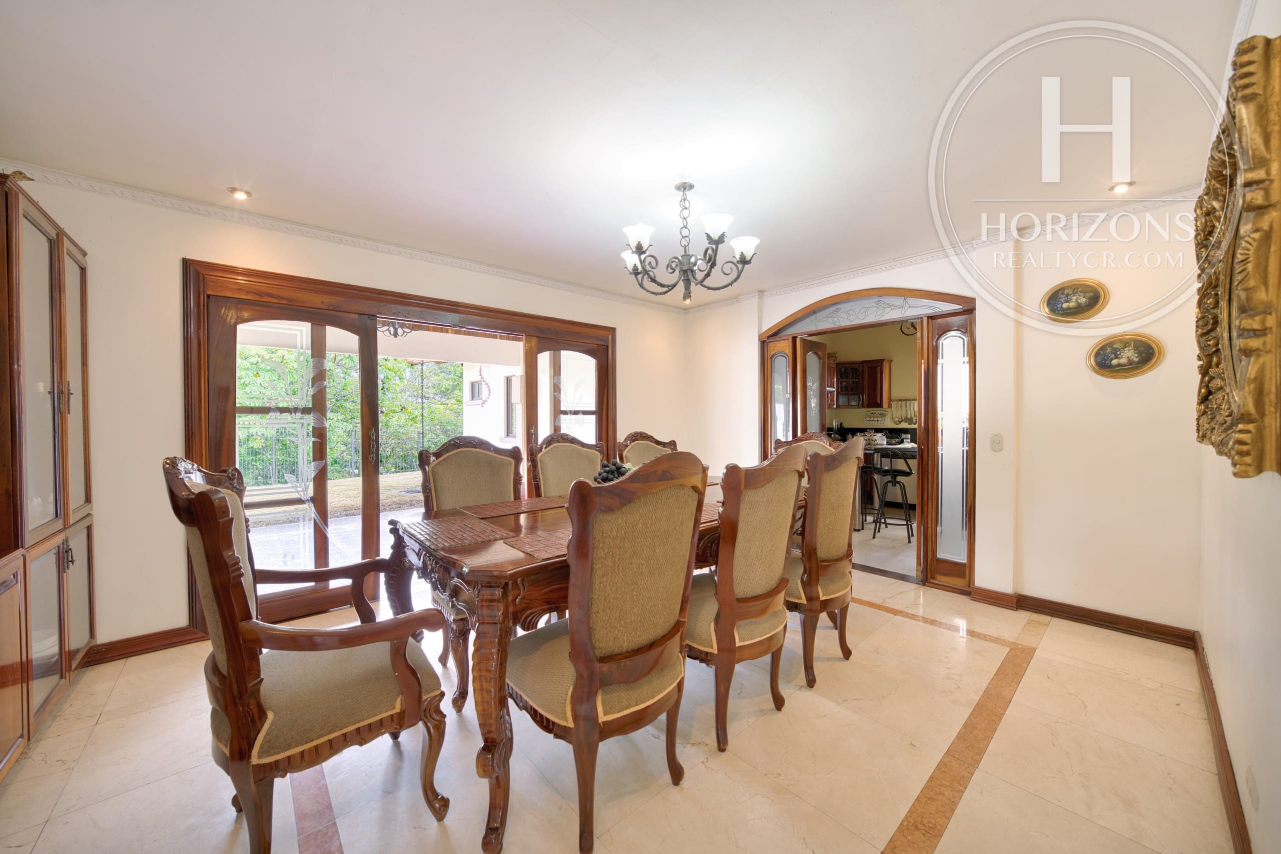 Casa en Venta en Residencial Altamonte Granadilla Curridabat Amplia Zona Verde con Vista a Reserva nja1406sb