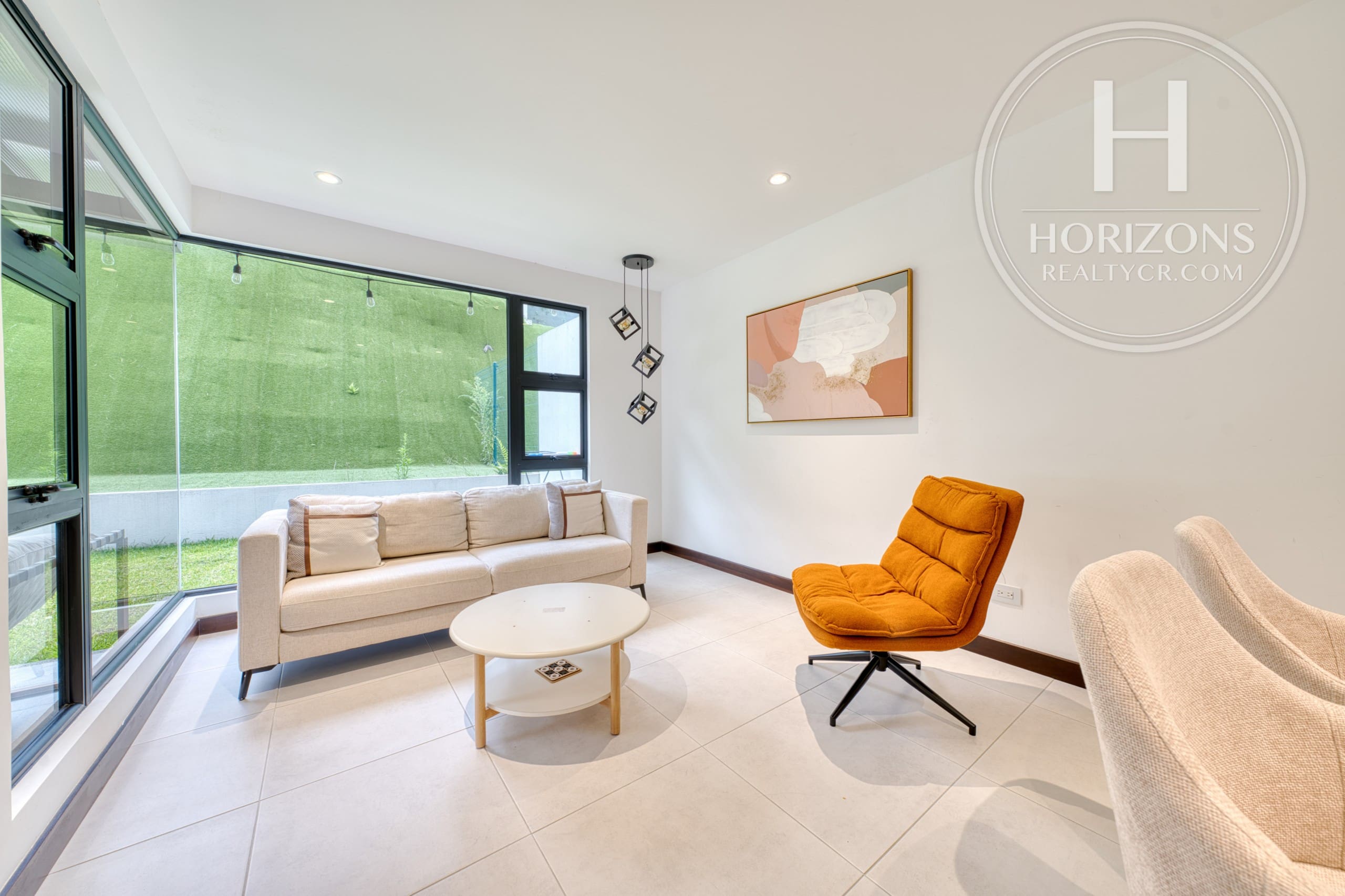 Casa en Venta en Condominio La Estefana en Sabanilla 3 Habitaciones más Mezzanine nja1409dm