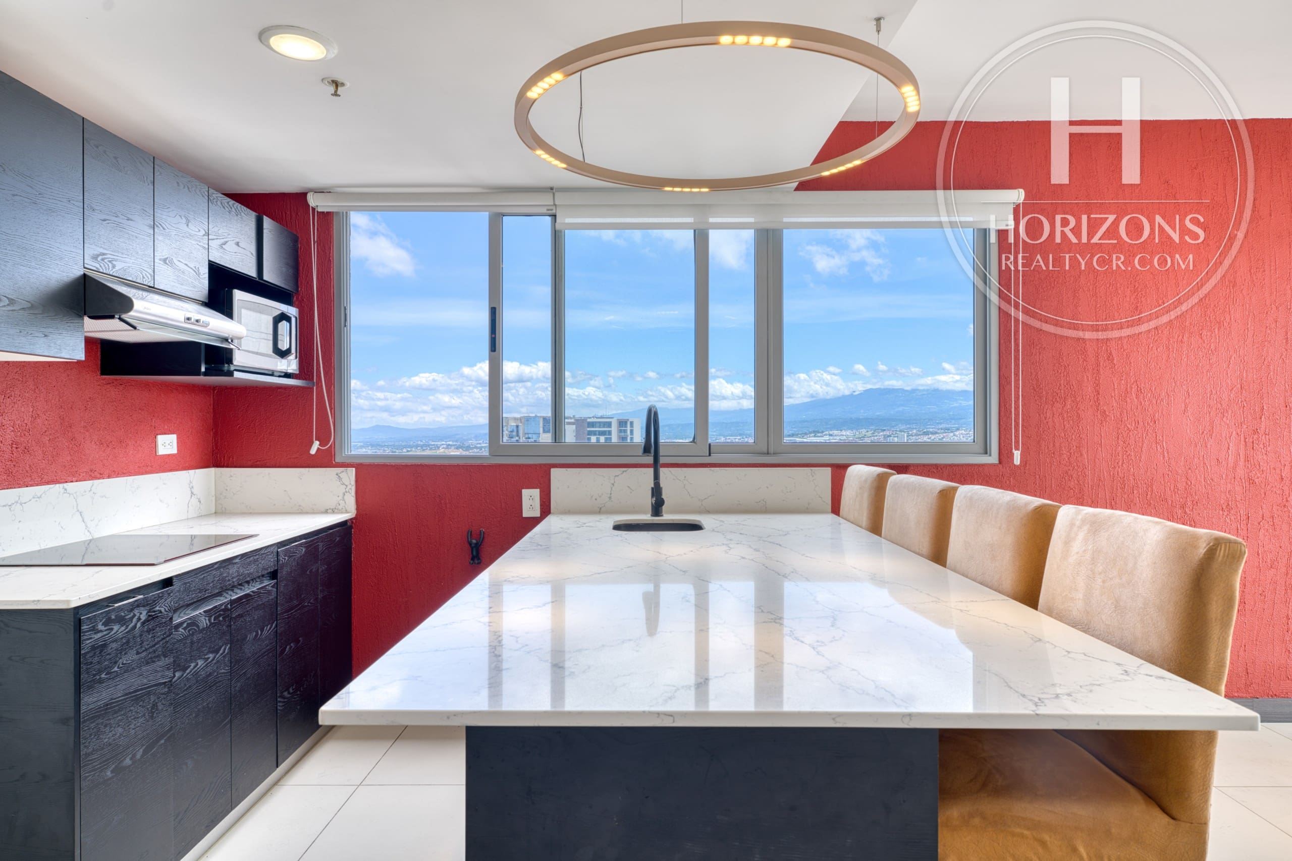 Se Vende Apartamento en Torre Ü Nunciatura, Rohrmoser 2 Habitaciones Esquinero con Vista nja1405jj