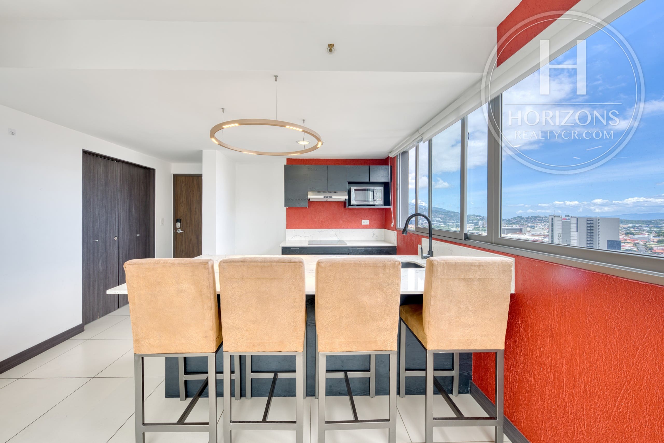 Se Vende Apartamento en Torre Ü Nunciatura, Rohrmoser 2 Habitaciones Esquinero con Vista nja1405jj