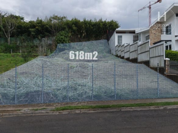Lote En Venta En Pinares De Curridabat 618 M² Construcción Libre Nja1407Dm
