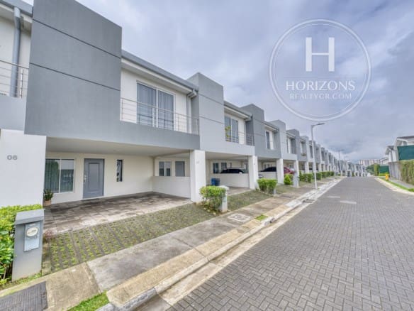 Casa En Venta En Condominio Altos De Sabanilla Nja1399Jb