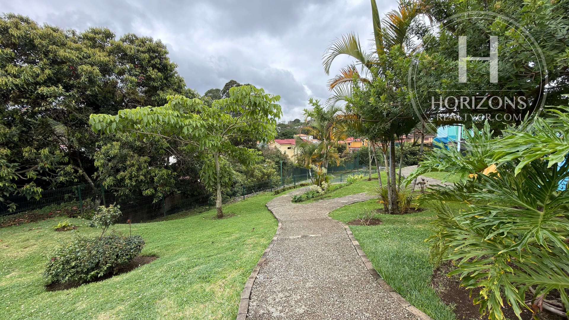 Casa En Venta En Condominio Altos De Sabanilla NJA1399JB