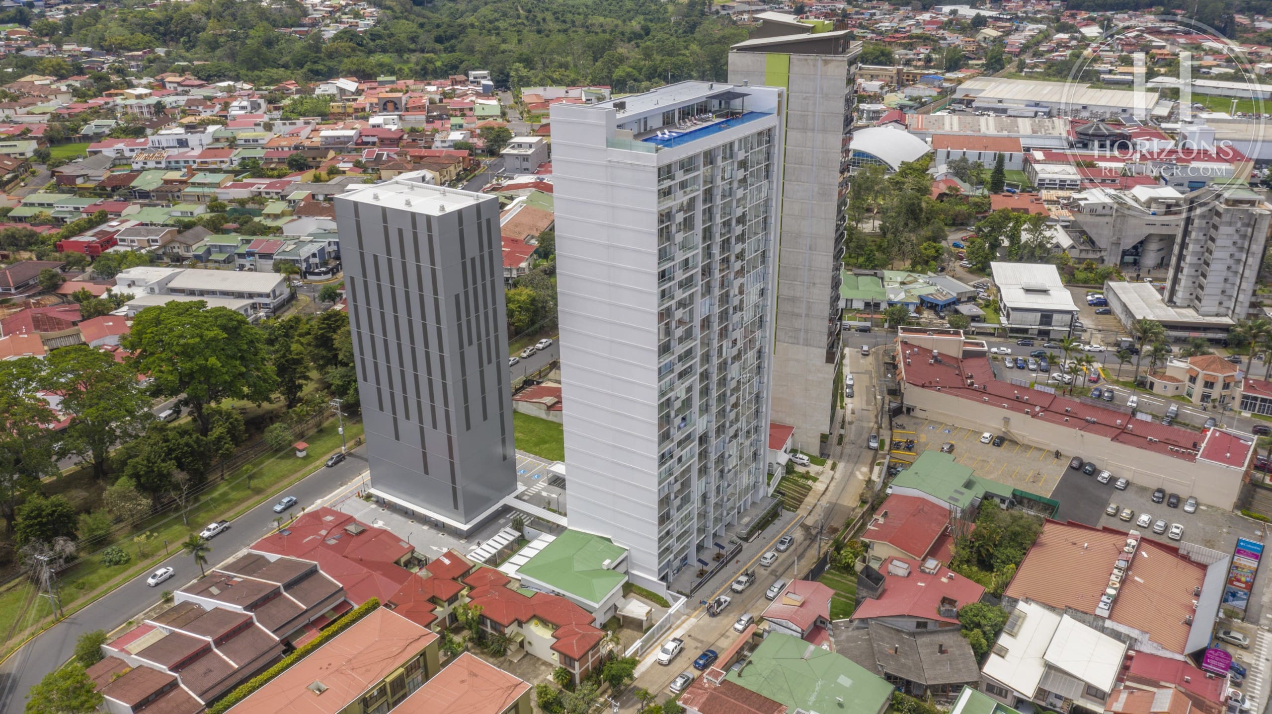 Apartment for Rent in iFreses, Freses, Curridabat, Costa Rica — 1 Bedroom and Parking Space NJA1416JB