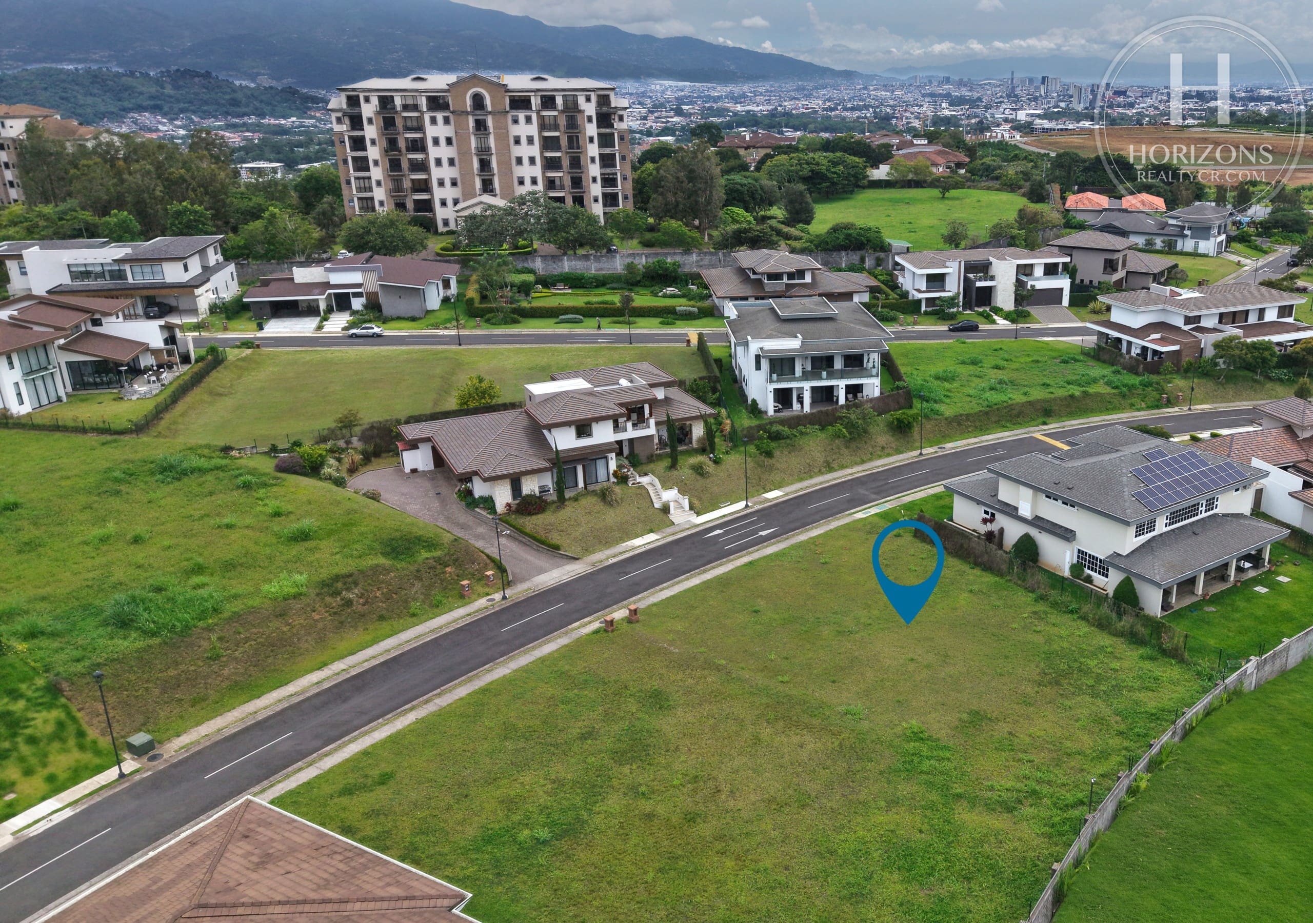 Lote En Venta Condominio El Herrán Curridabat - foto 2 de 5