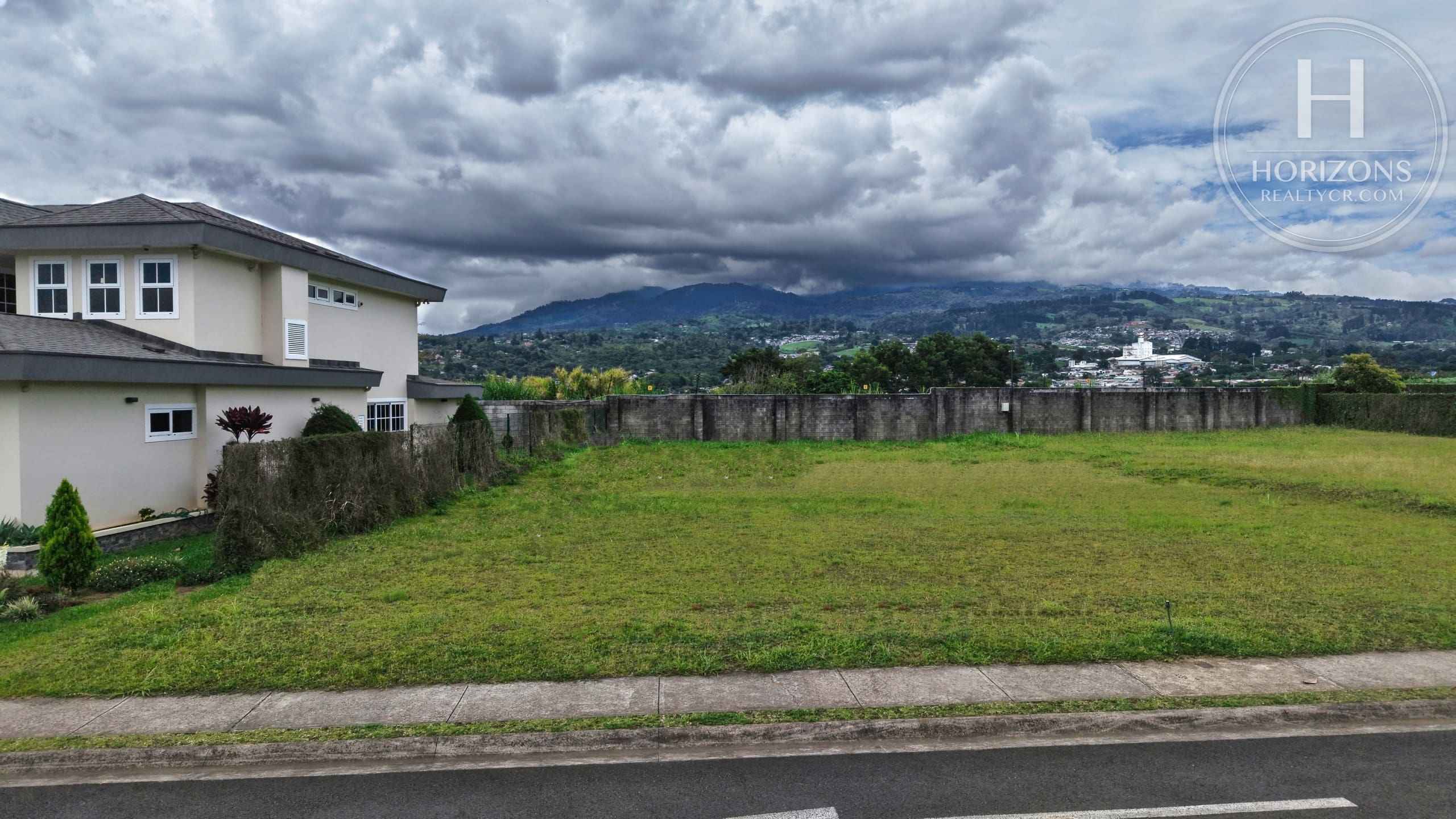 Lote En Venta Condominio El Herrán Curridabat - NJA1423SB - exterior