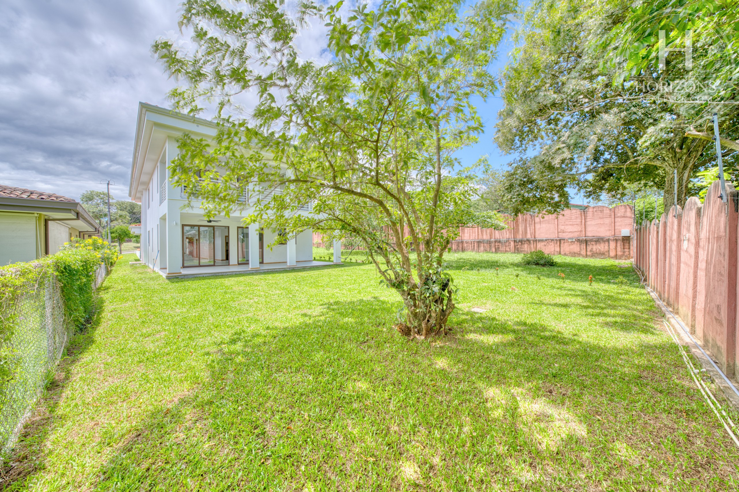 Casa En Alquiler La Guácima - NJA1426JB - exterior