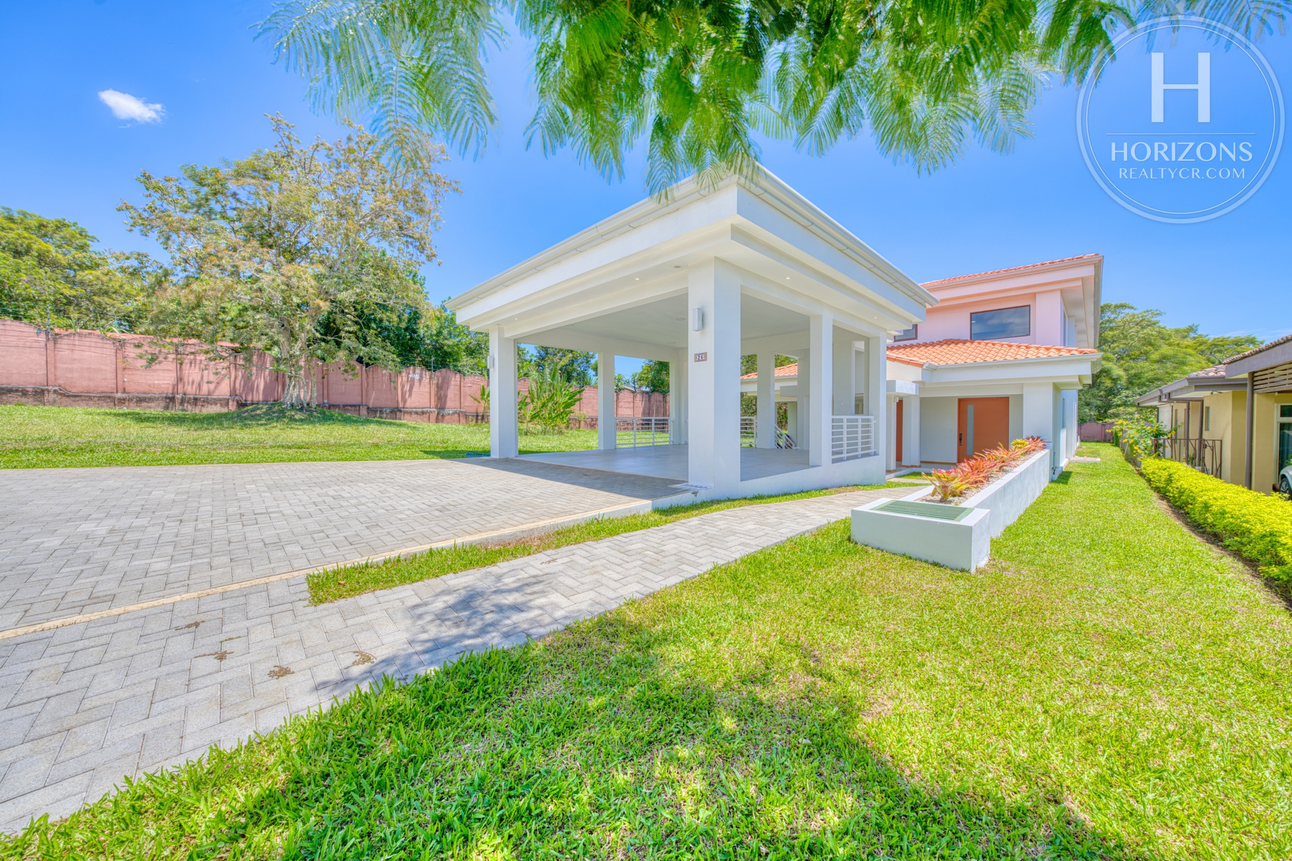 Casa En Alquiler La Guácima - foto 2 de 29