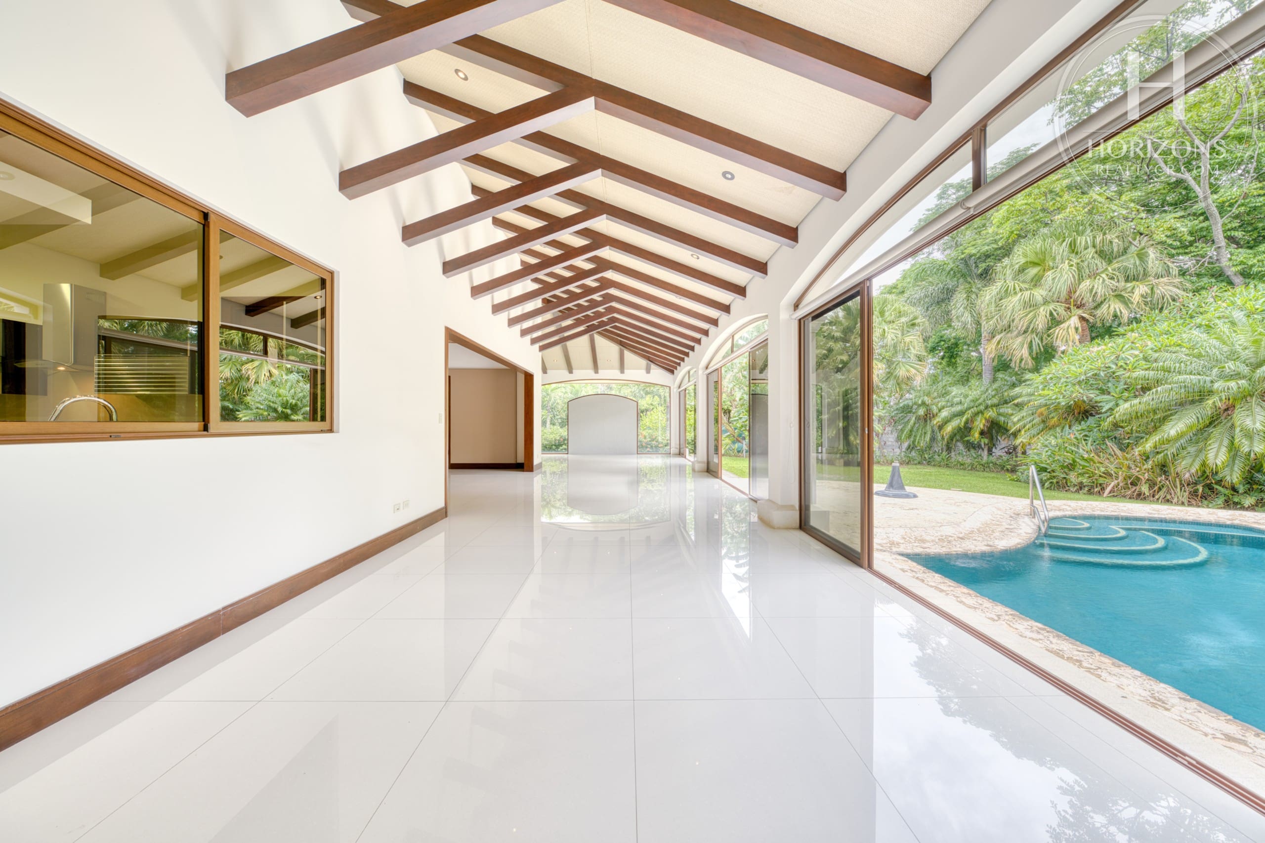 Casa De Lujo En Condominio Bosque De Lindora Santa Ana - vista interior