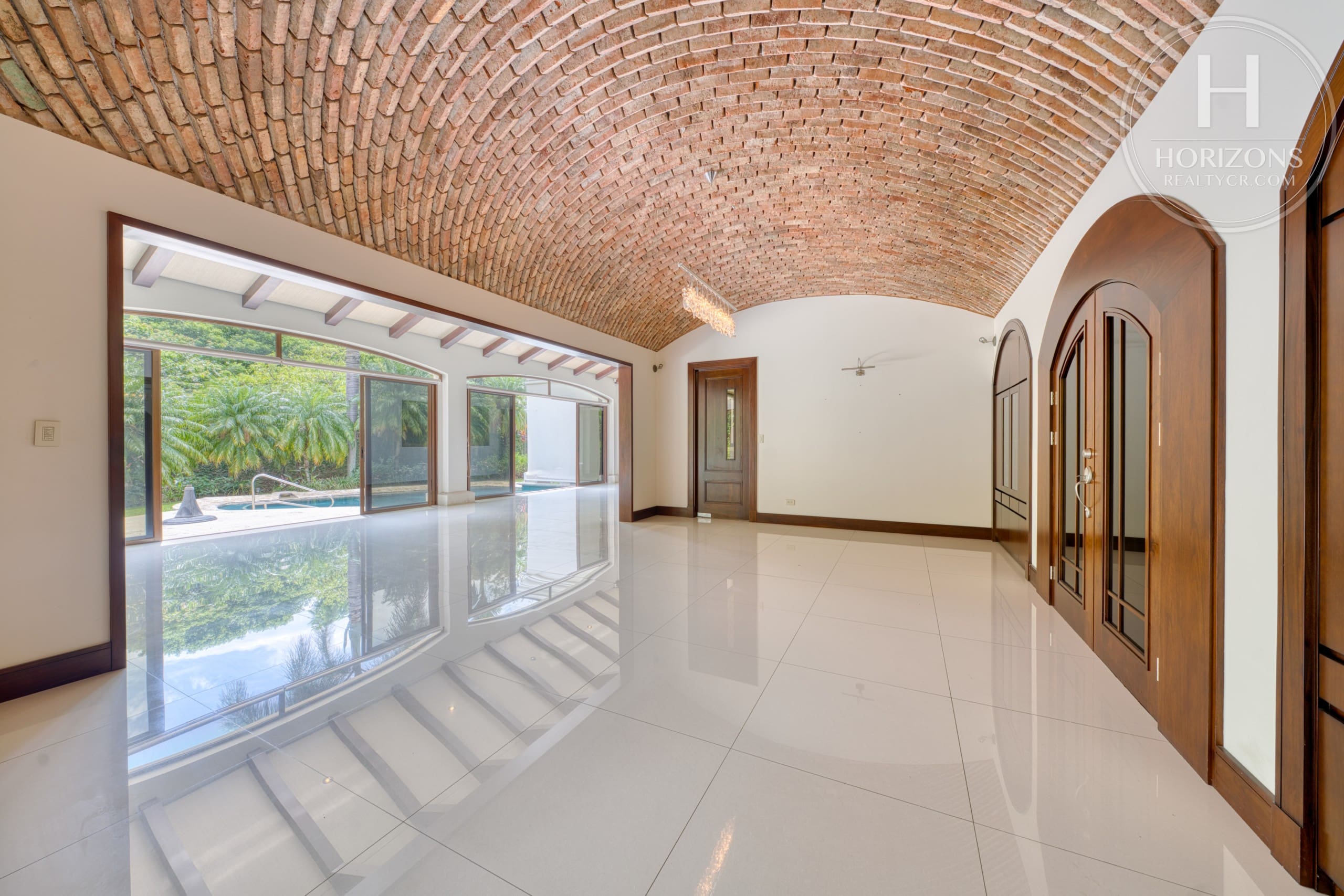 Casa De Lujo En Condominio Bosque De Lindora Santa Ana - NJA1425JB - exterior