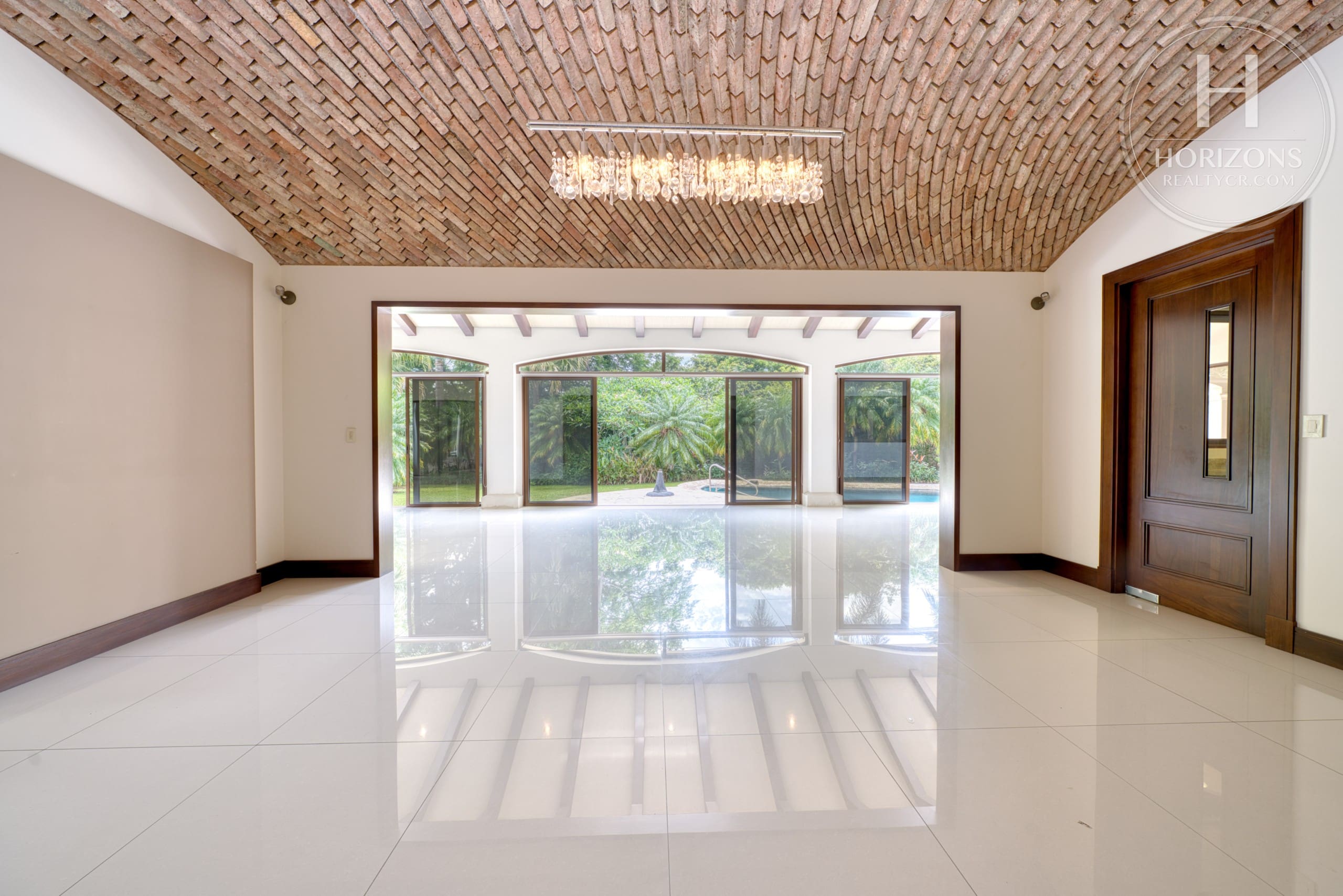 Casa De Lujo En Condominio Bosque De Lindora Santa Ana NJA1425JB