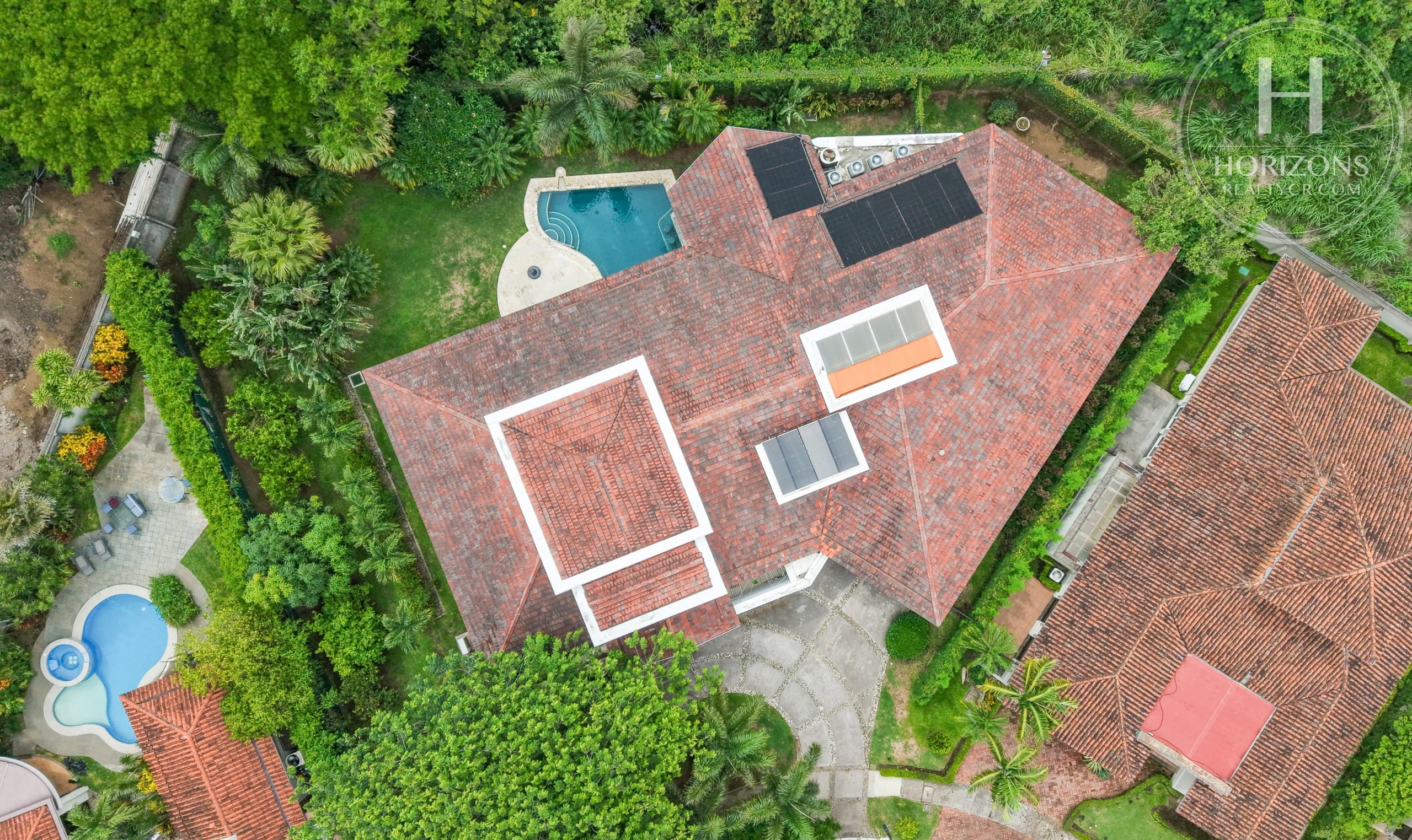 Casa De Lujo En Condominio Bosque De Lindora Santa Ana - foto 42 de 46