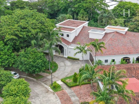 Casa De Lujo En Condominio Bosque De Lindora Santa Ana Nja1425Jb