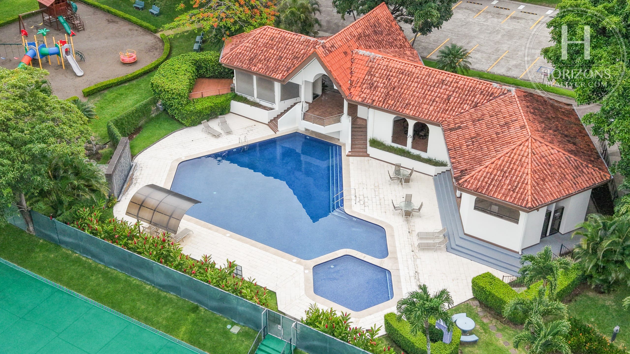 Casa De Lujo En Condominio Bosque De Lindora Santa Ana - NJA1425JB - exterior