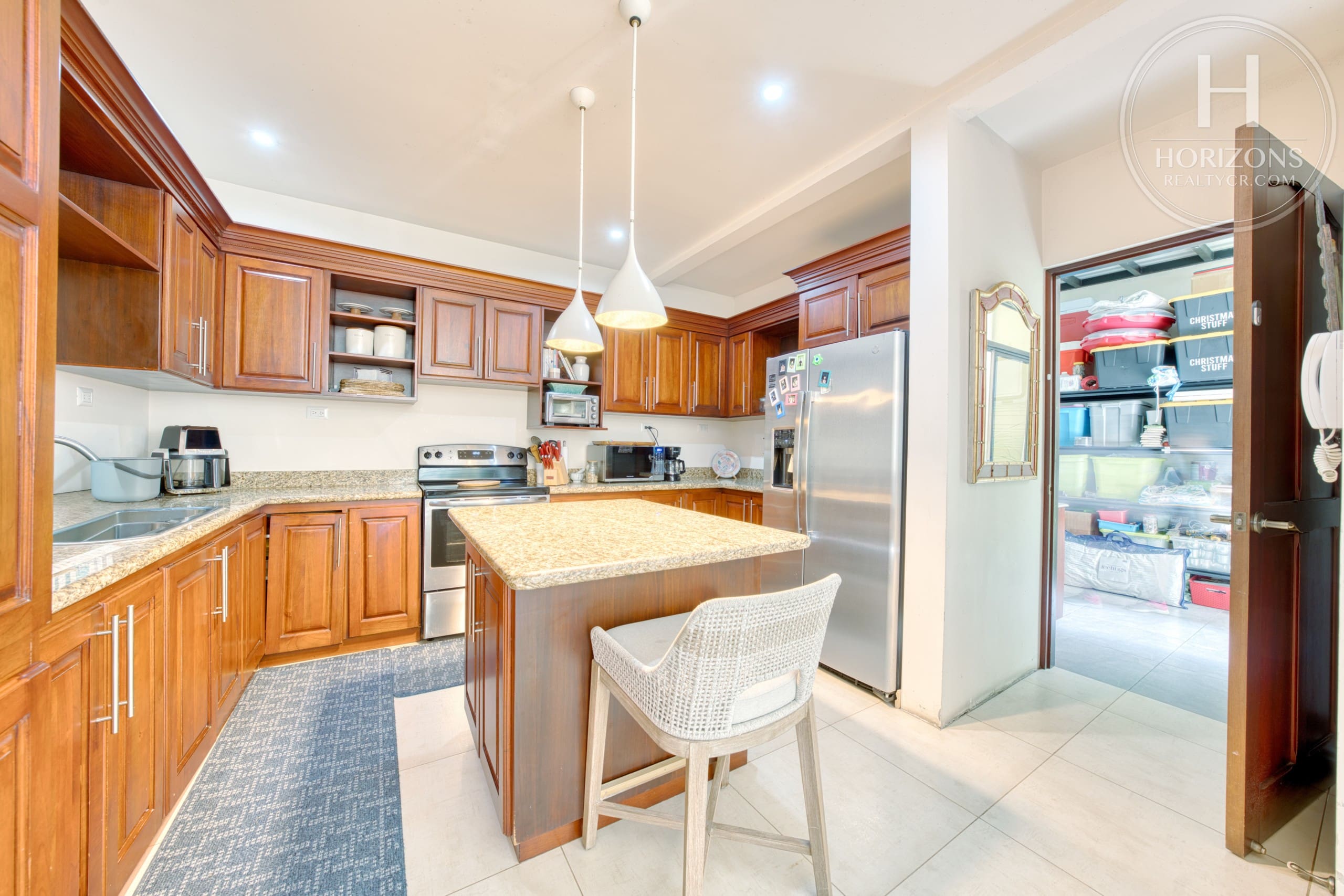 Casa En Venta Granadilla Curridabat Altamonte NJA1427DM