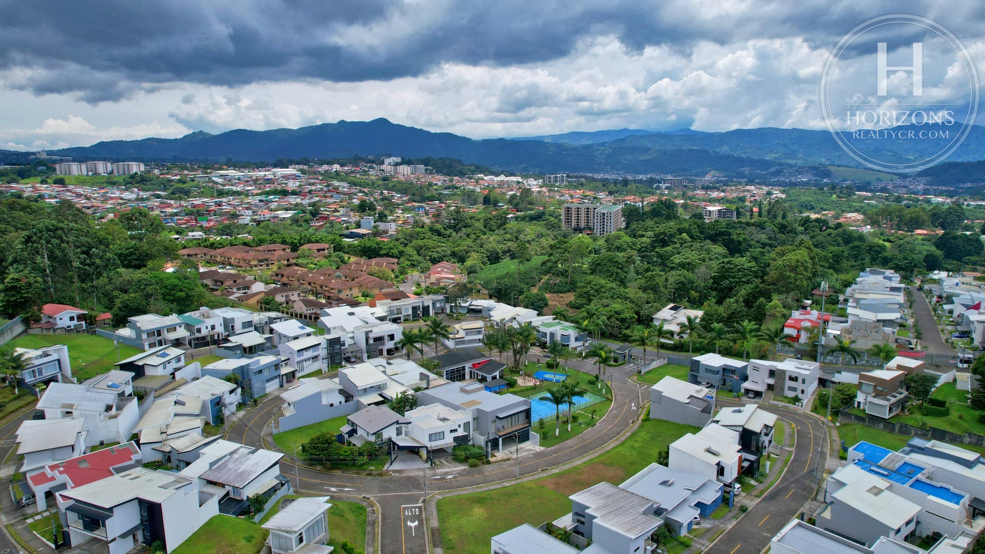 Lote en Sabanilla Condominio Rialto 252 m² Plano y Construcción Libre nja1435gr
