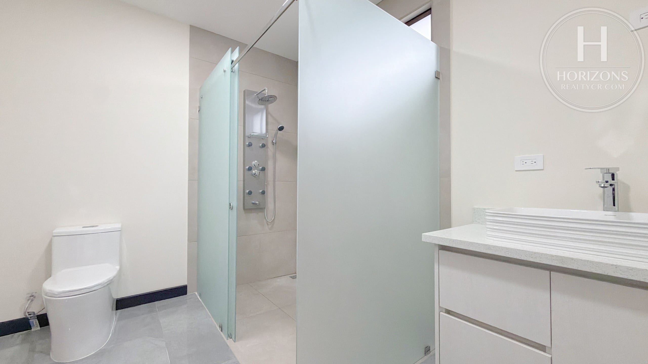 Casa En Venta Tres Ríos Distrito San Juan | Horizons Realty