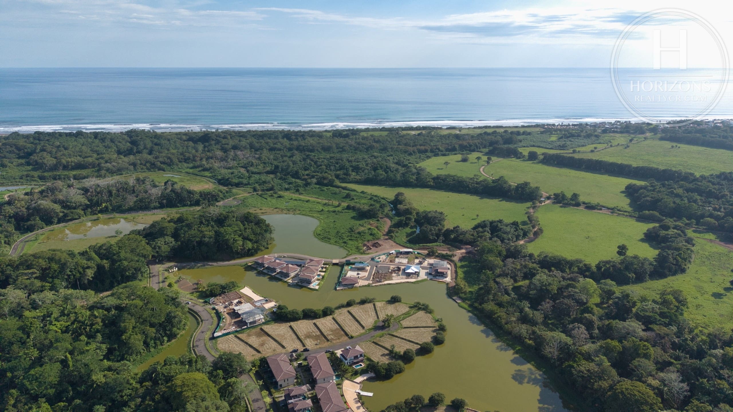 Lote En Venta Místico Playa Hermosa Garabito | Horizons Realty