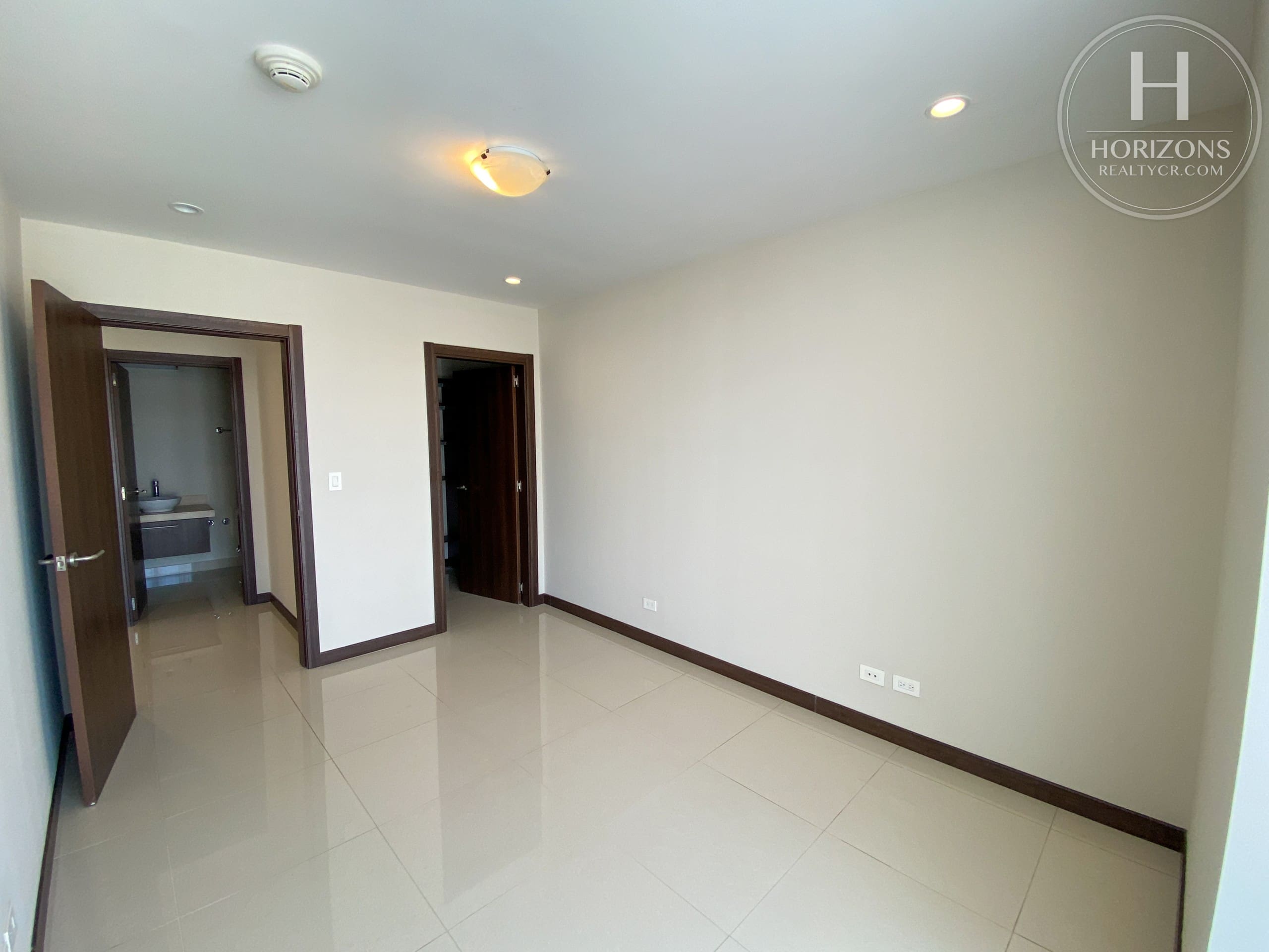 Alquiler Apartamento San Pedro Montes Oca | Horizons Realty