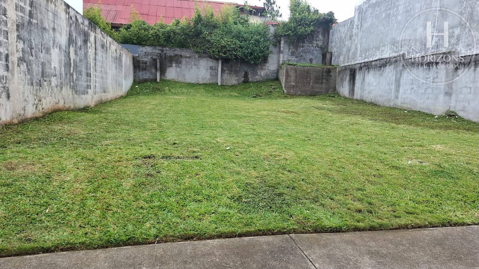 Lote en Sabanilla Condominio Rialto 252 m² Plano y Construcción Libre nja1435gr