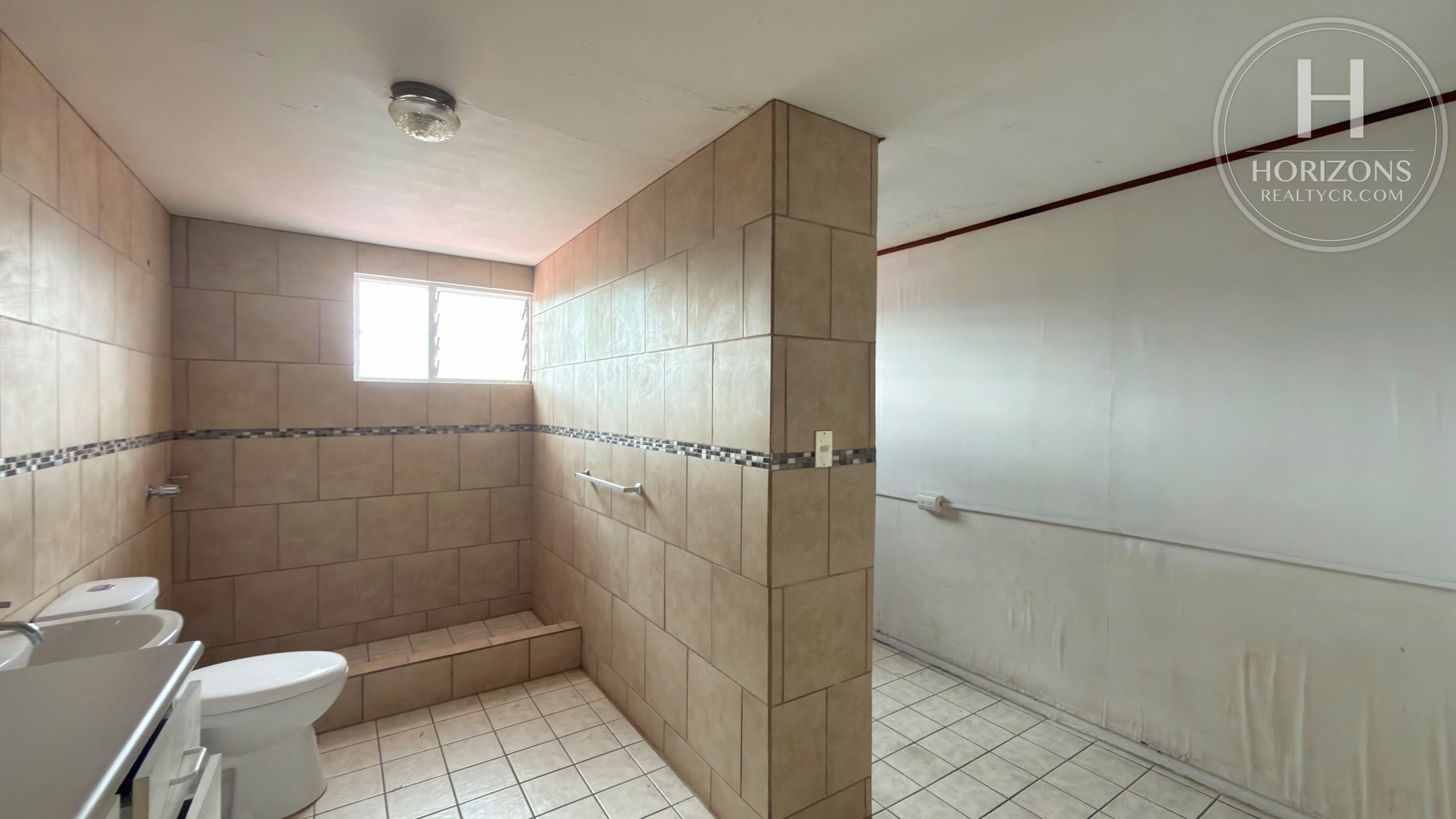 Alquiler Casa Uso Mixto Los Yoses - NJA1432JB - exterior