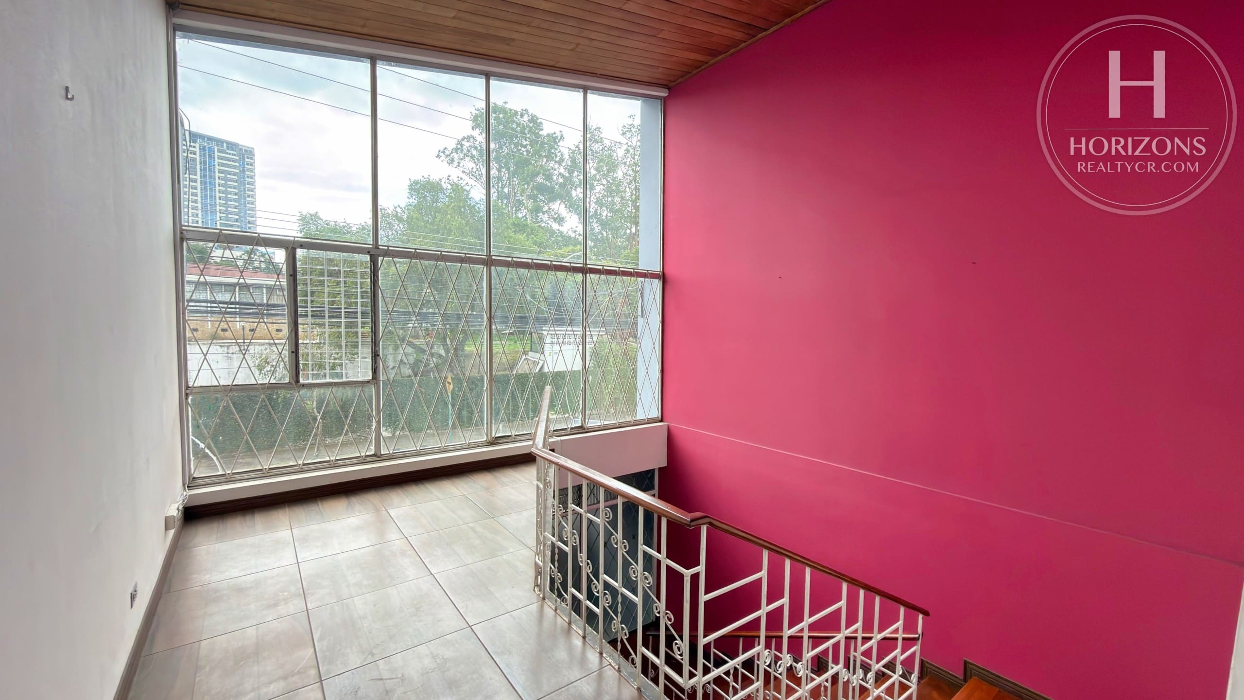 Alquiler Casa Uso Mixto Los Yoses | Horizons Realty