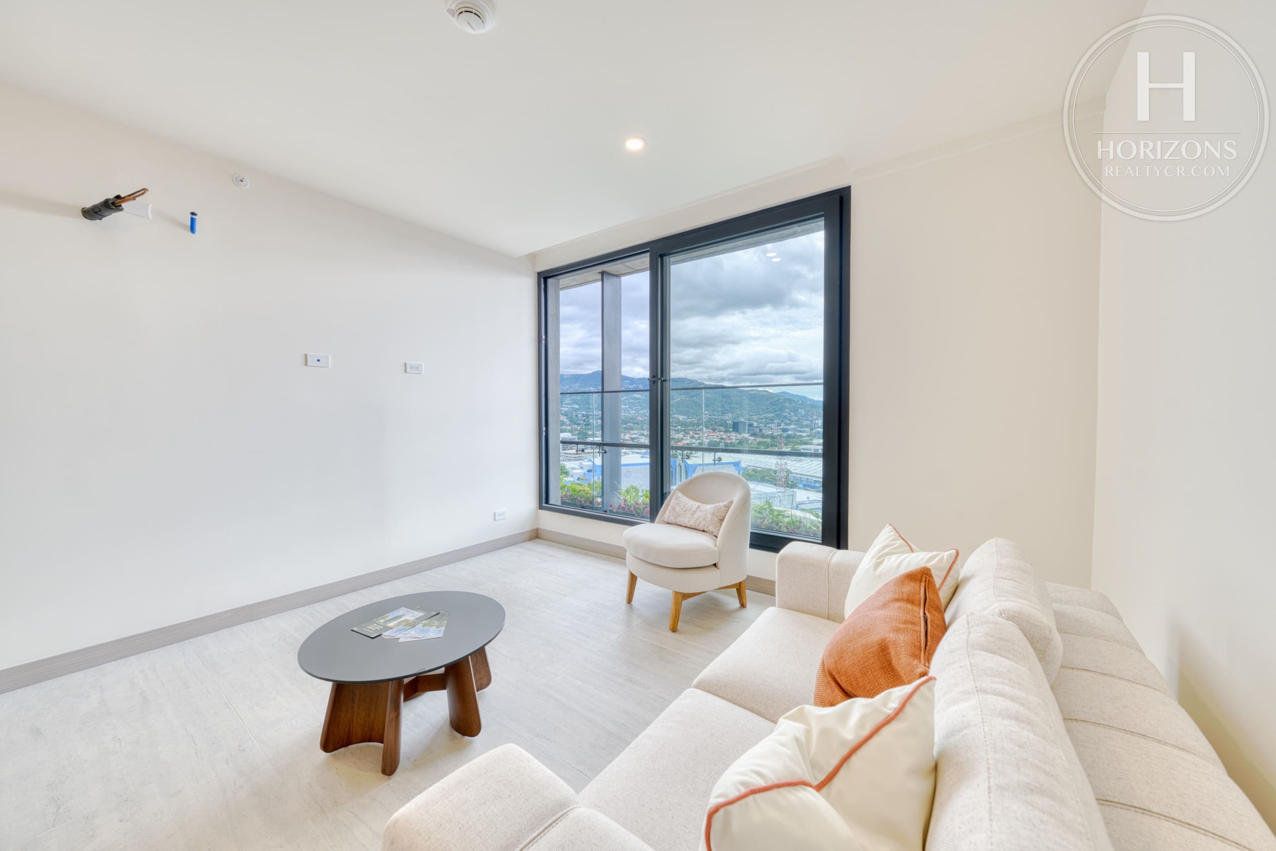 Apartamento Para Estrenar Rohrmoser | Horizons Realty